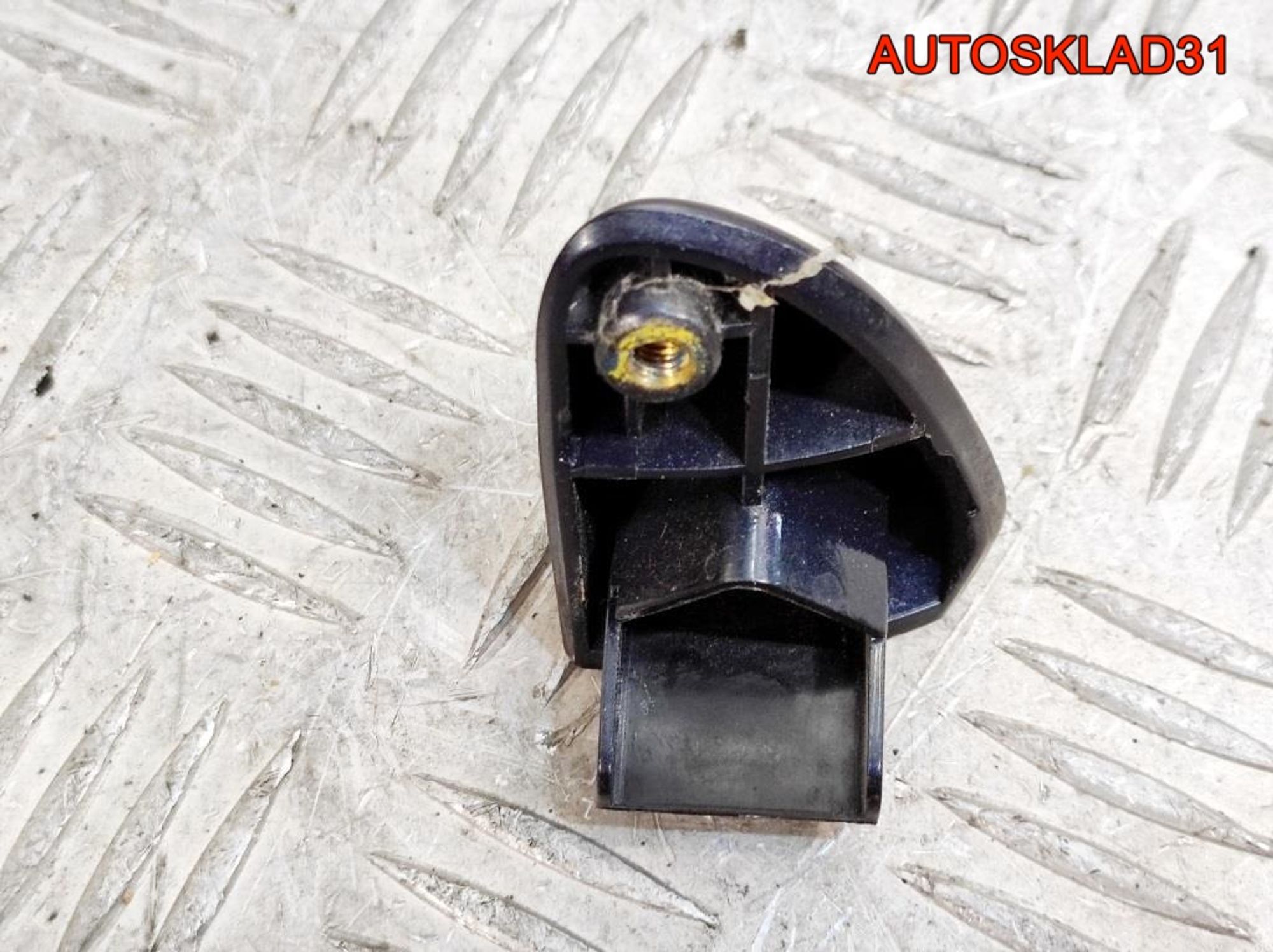 Вставка замка двери правая Mercedes W211 A2037601677, 500 рублей, Дубовое