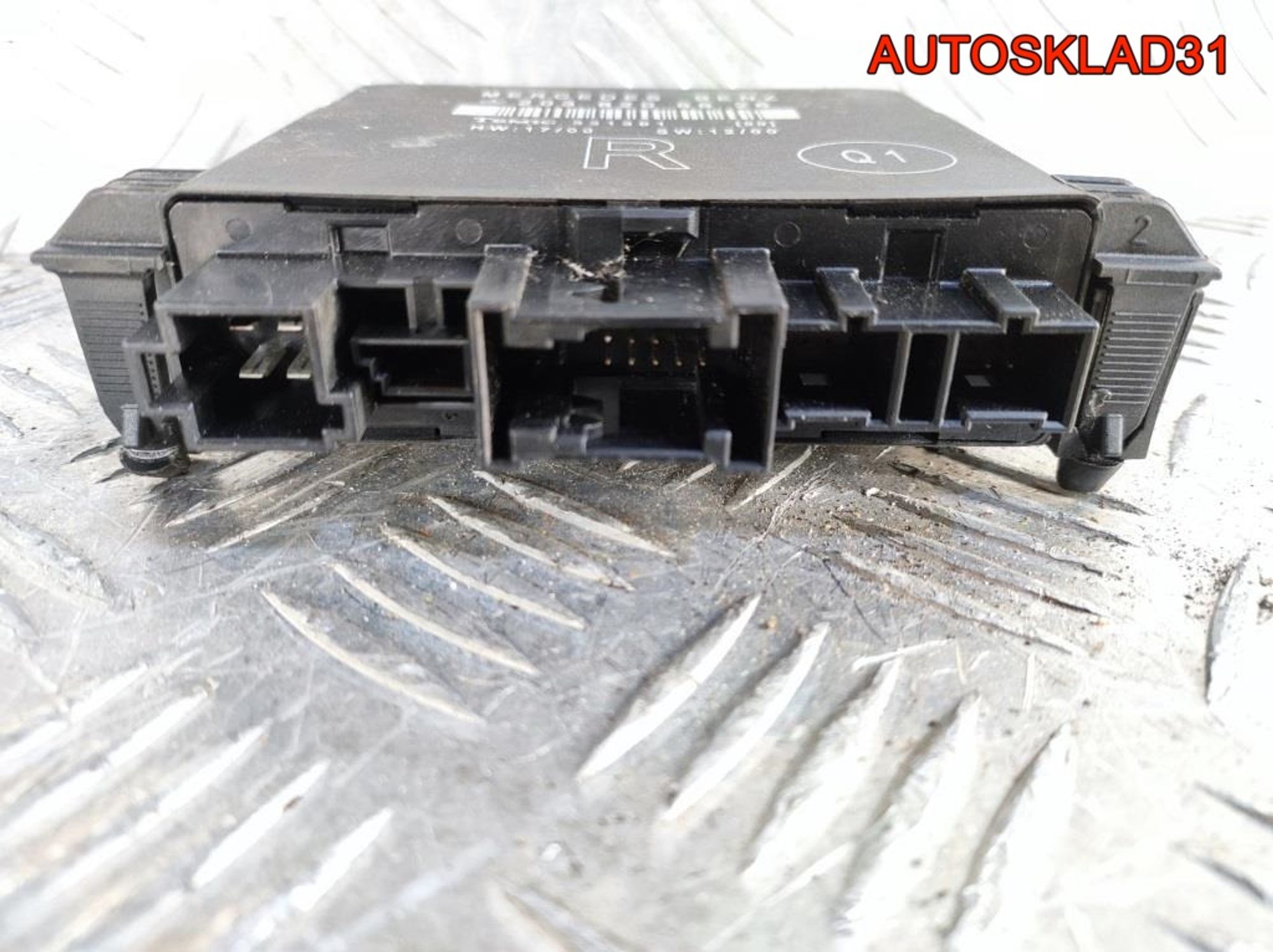 Блок комфорта з/п двери Mercedes W203 A2038206626, 1100 рублей, Дубовое