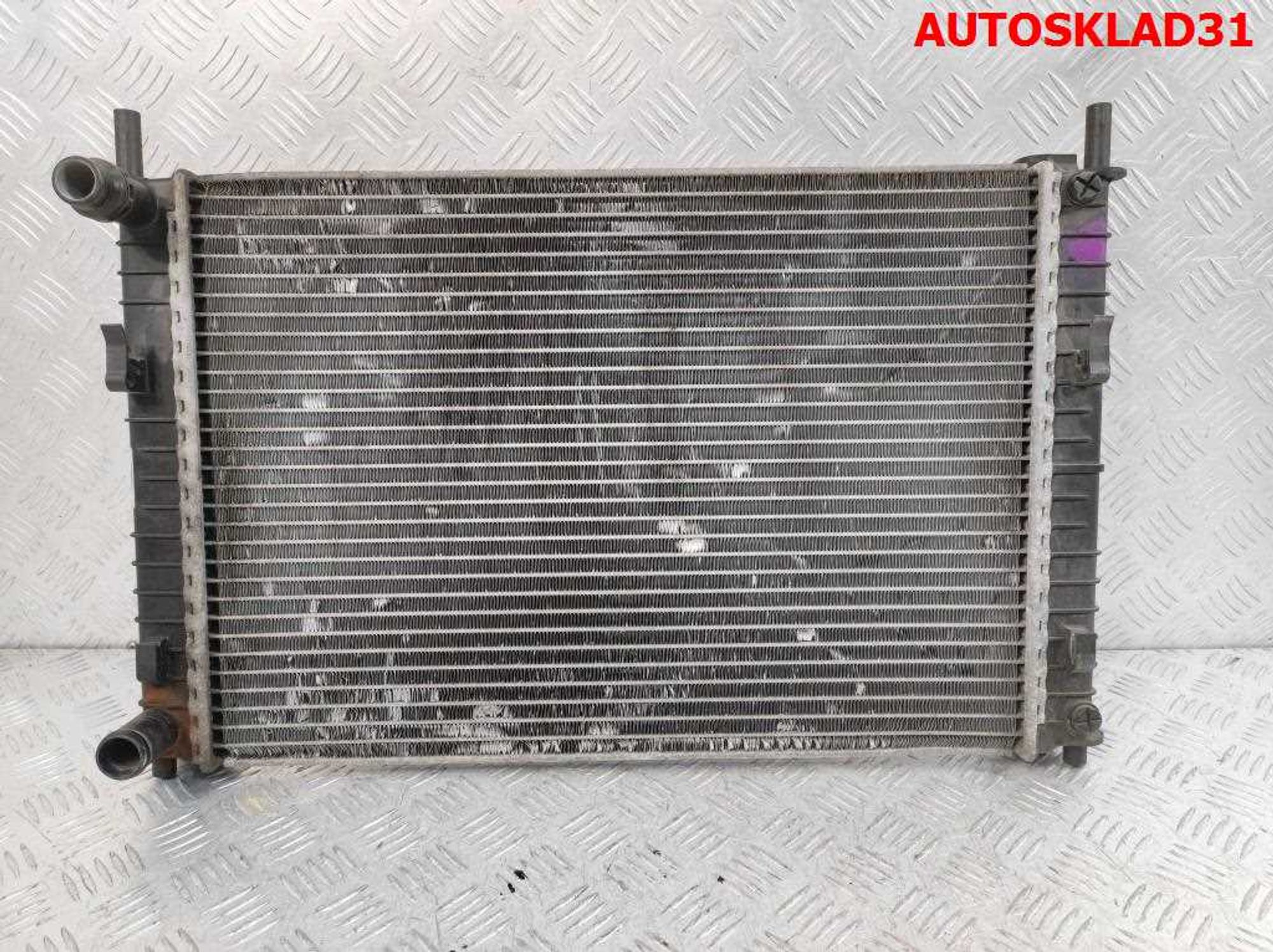 Радиатор основной Ford Fiesta 5 1,4 Дизель 4S6H8005CB, 1000 рублей, Дубовое