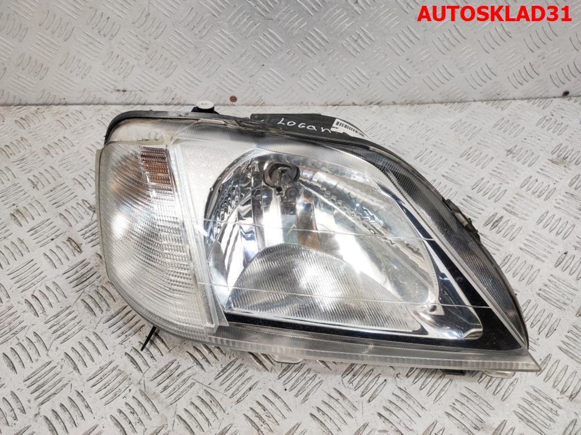 Фара правая Renault Logan 8200211006, 4500 рублей, Дубовое
