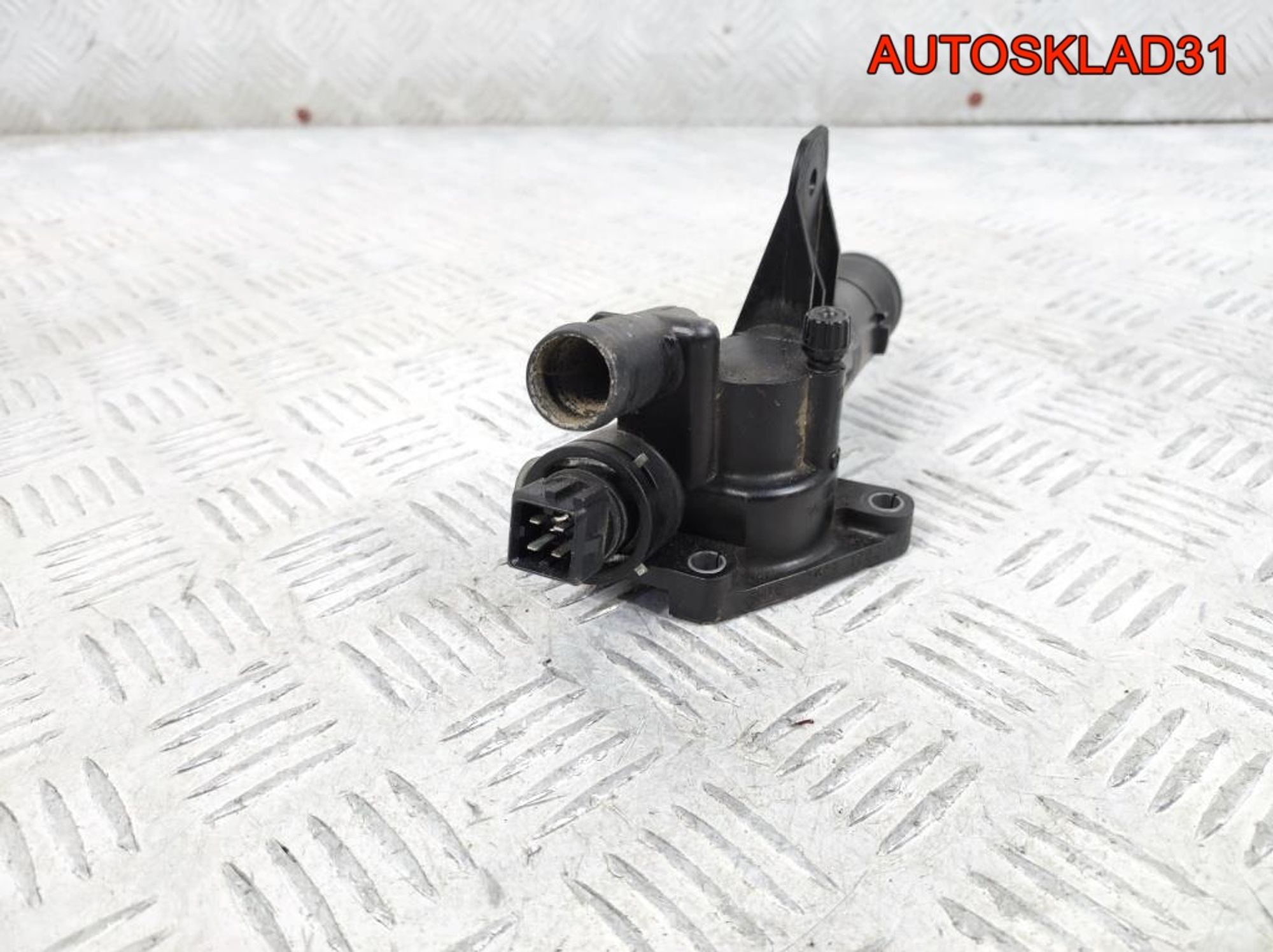 Корпус термостата Renault Megane 2 K9K 8200558751, 600 рублей, Дубовое