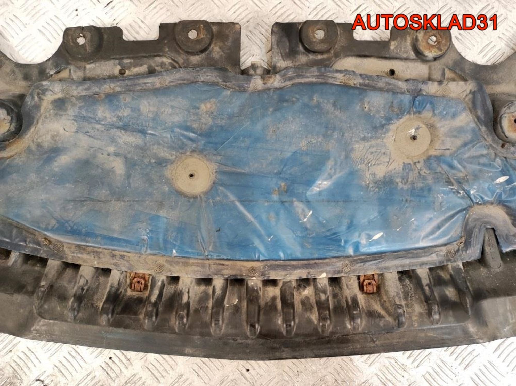 Пыльник двигателя  Mercedes GLK X204 A2045202123, 9000 рублей, Дубовое