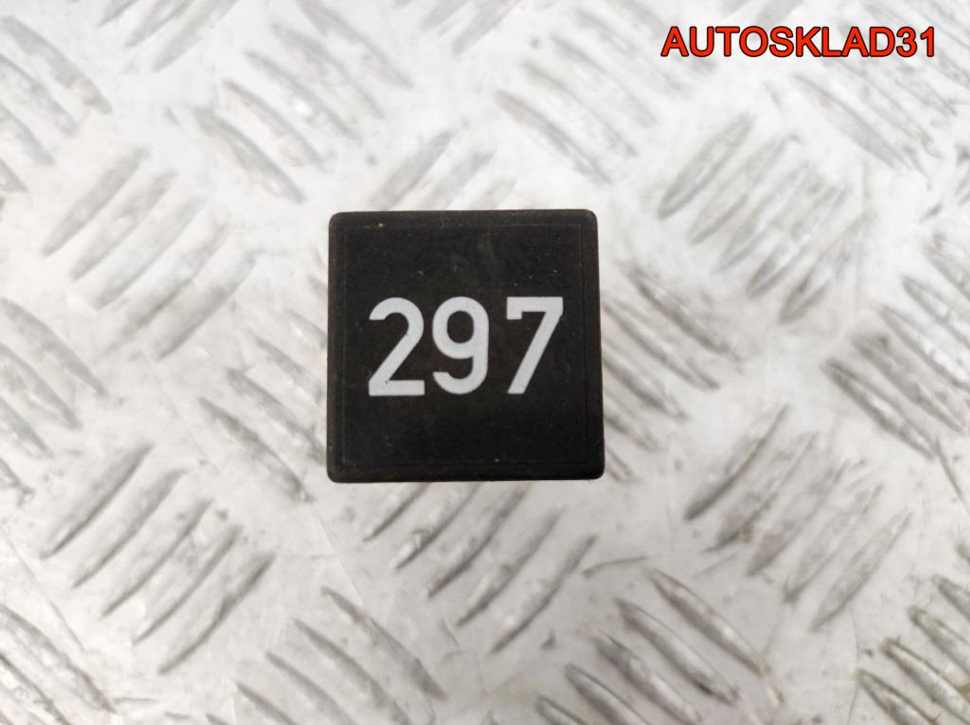 Реле АКПП №297 Audi A6 C4 443927351B, 1000 рублей, Дубовое