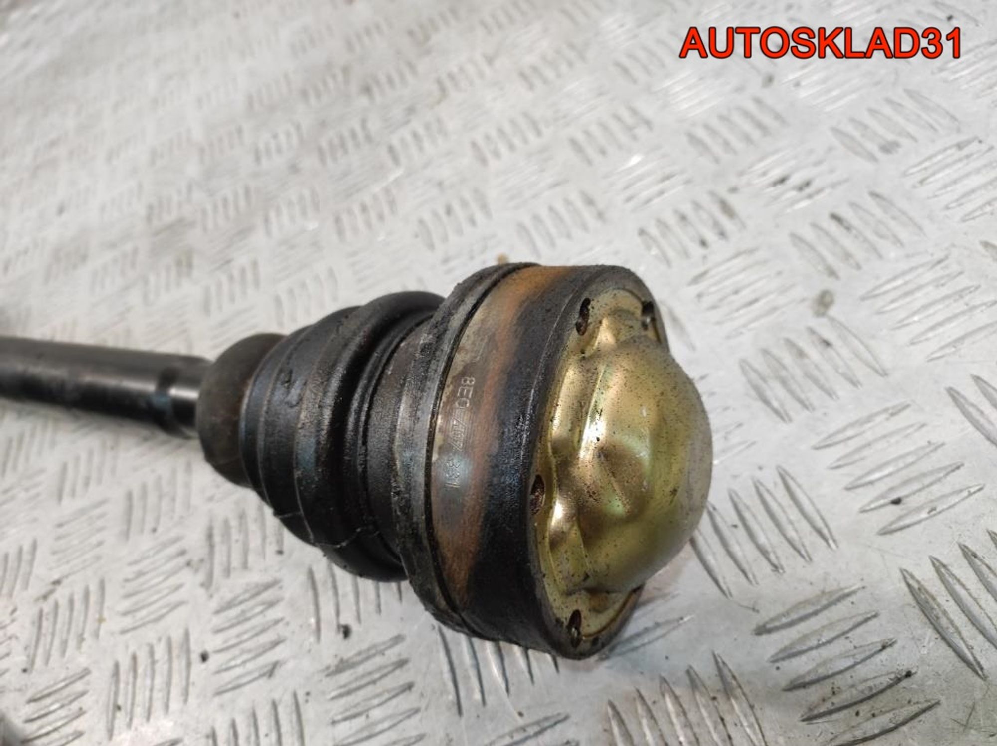 Полуось передняя левая Audi A4 B6 8E0407271AE МКПП, 4100 рублей, Дубовое