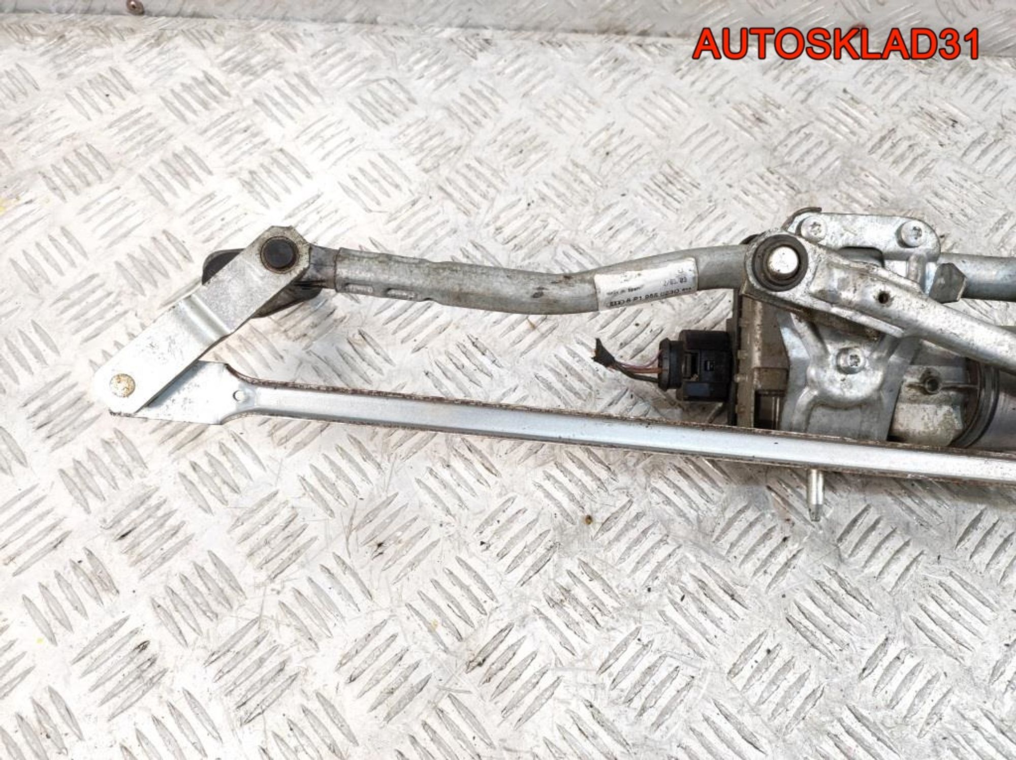 Трапеция стеклоочистителей Audi A3 8P 8P1955023D, 9000 рублей, Дубовое