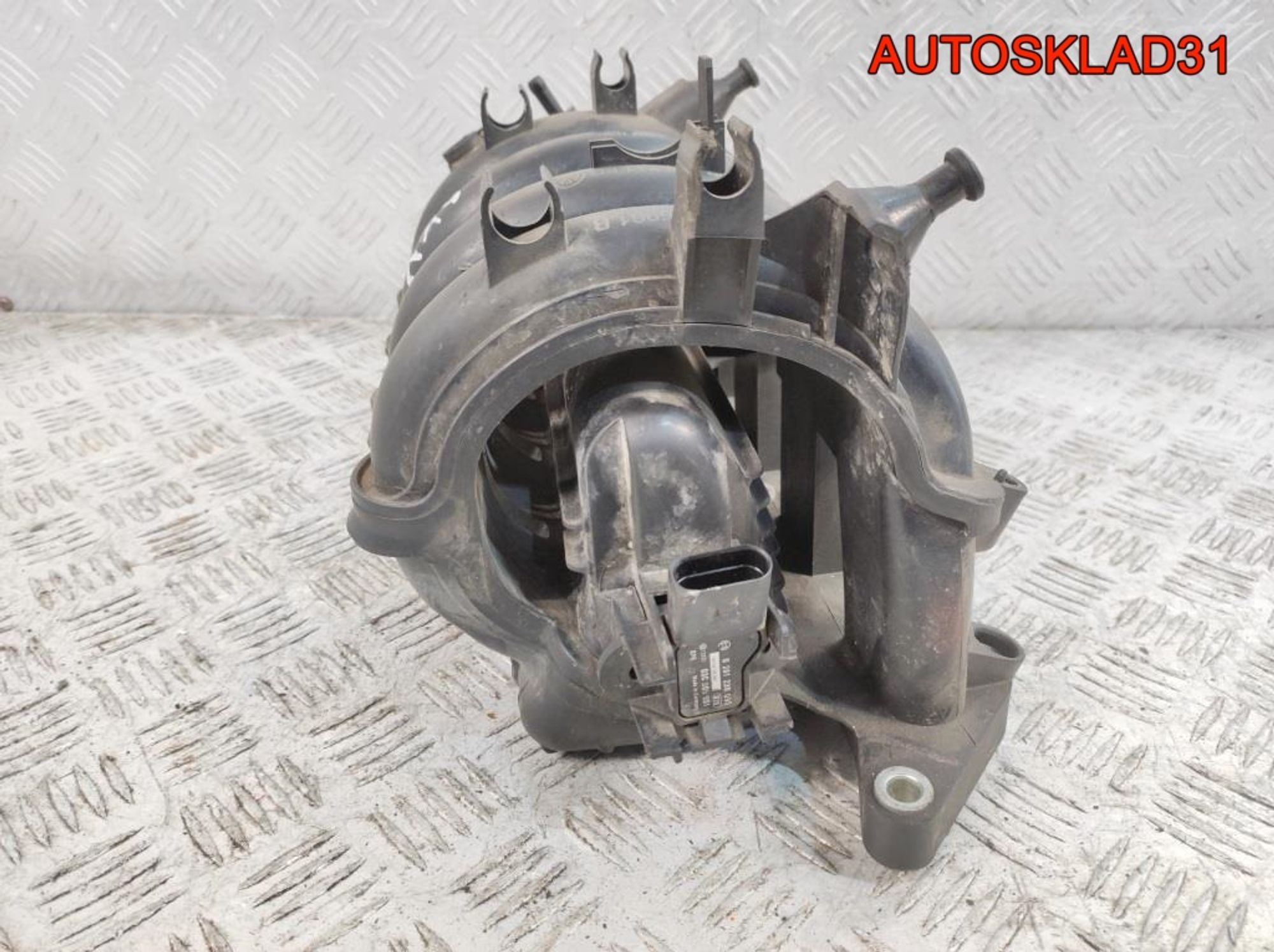 Коллектор впускной VW Polo 4 1.4 BKY 036129711FQ, 2000 рублей, Дубовое