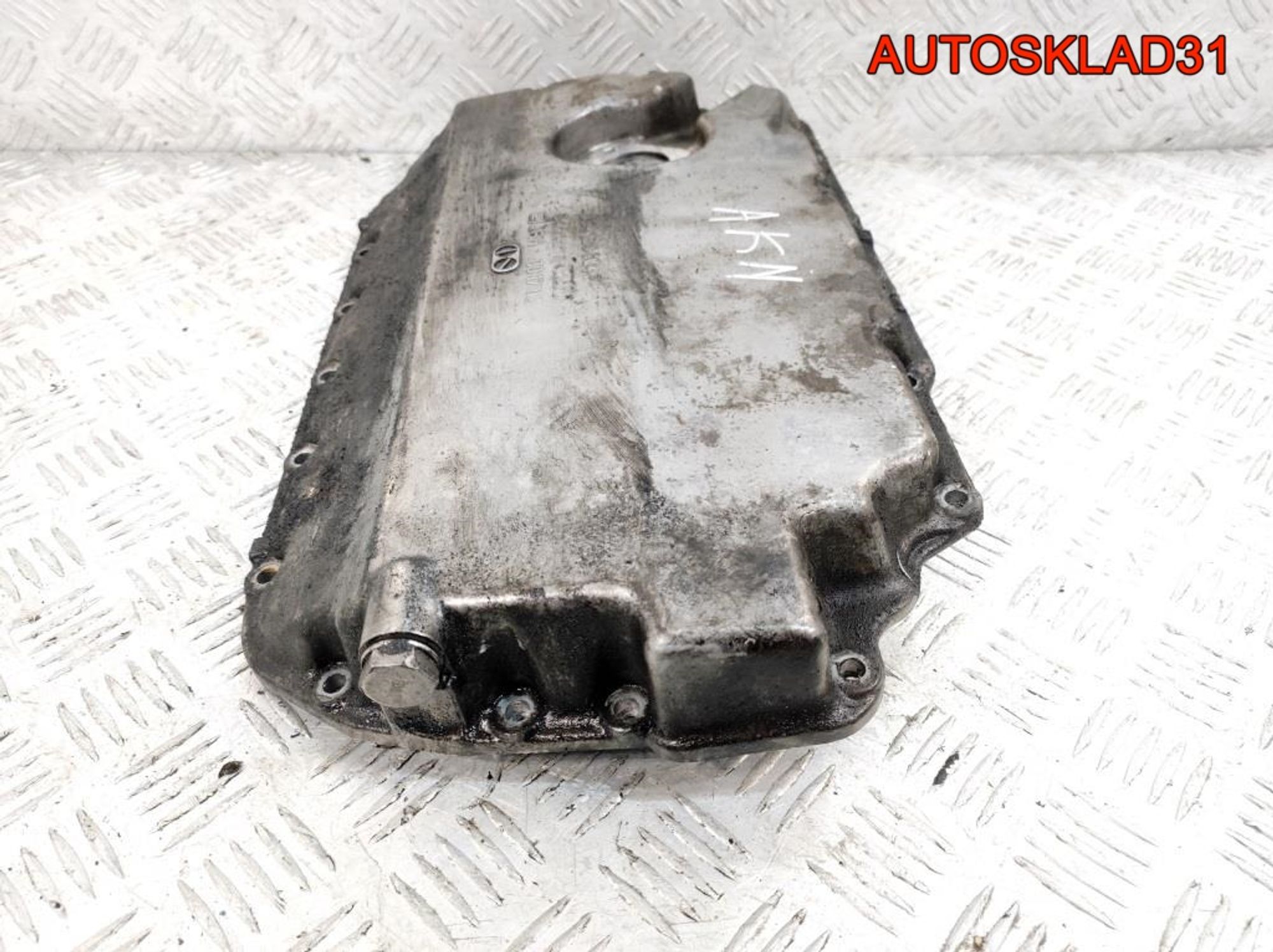 Поддон двигателя Audi A6 C5 2,5 AKN Дизель 059103604F, 5000 рублей, Дубовое