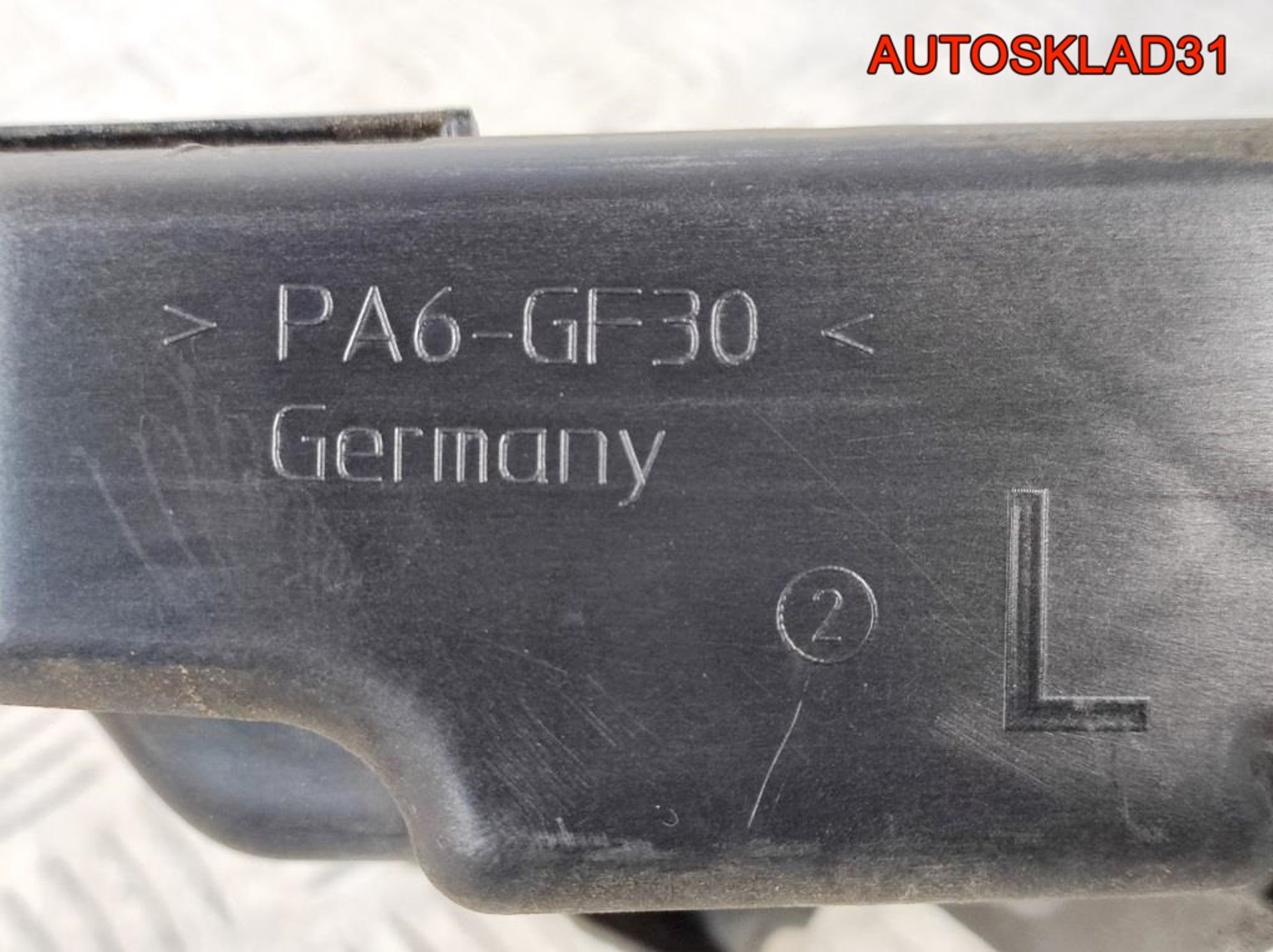 Кронштейн фар левый BMW E90 51117116707, 1400 рублей, Дубовое