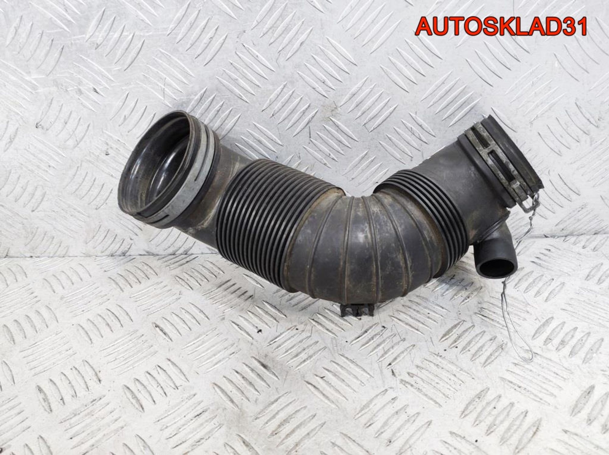 Патрубок турбины Volkswagen Passat B6 3C0129654Q, 2100 рублей, Дубовое