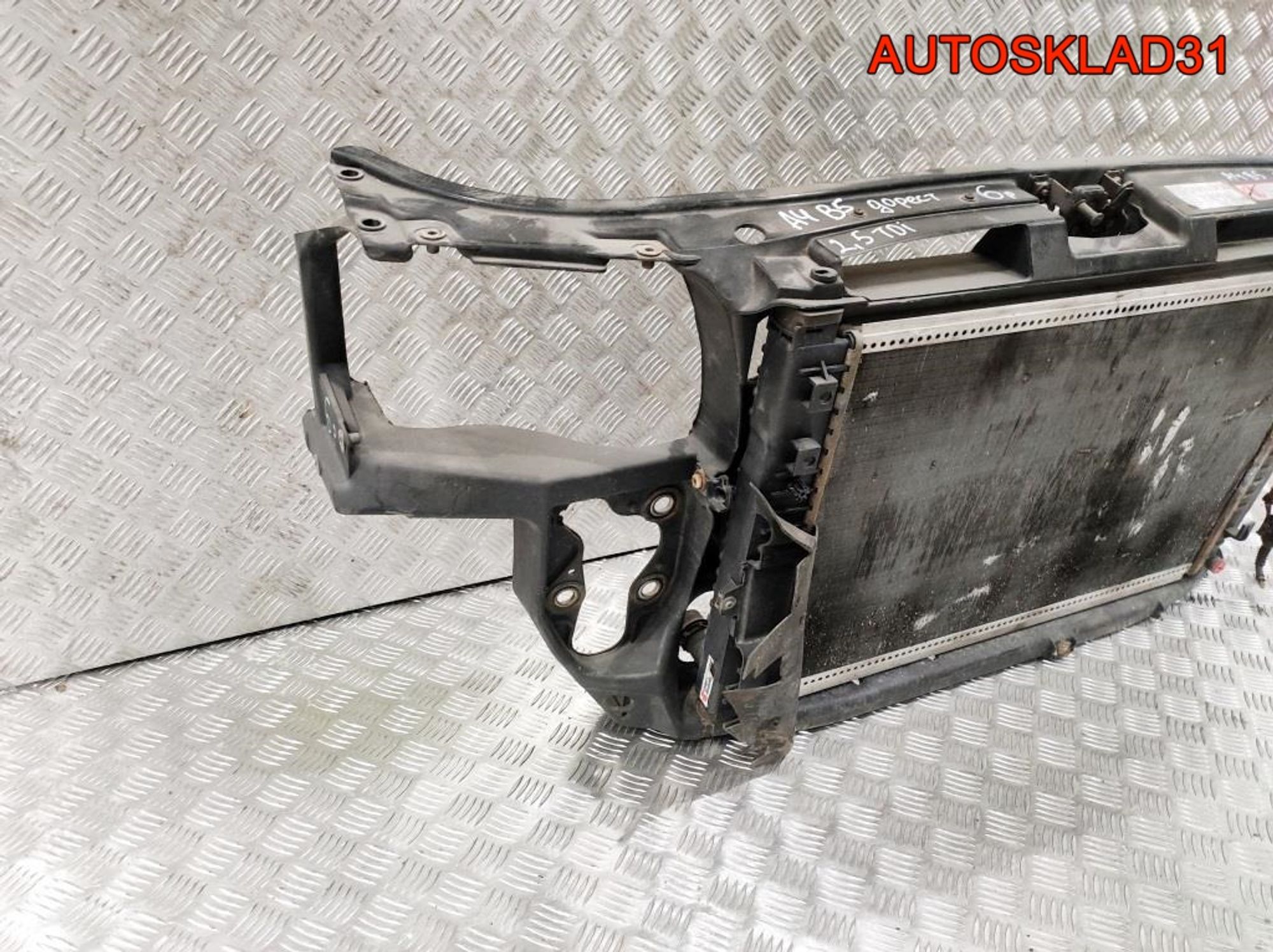 Панель передняя в сборе Audi A4 B5 Дорест 2,5 TDI 8D0805594H, 15000 рублей, Дубовое