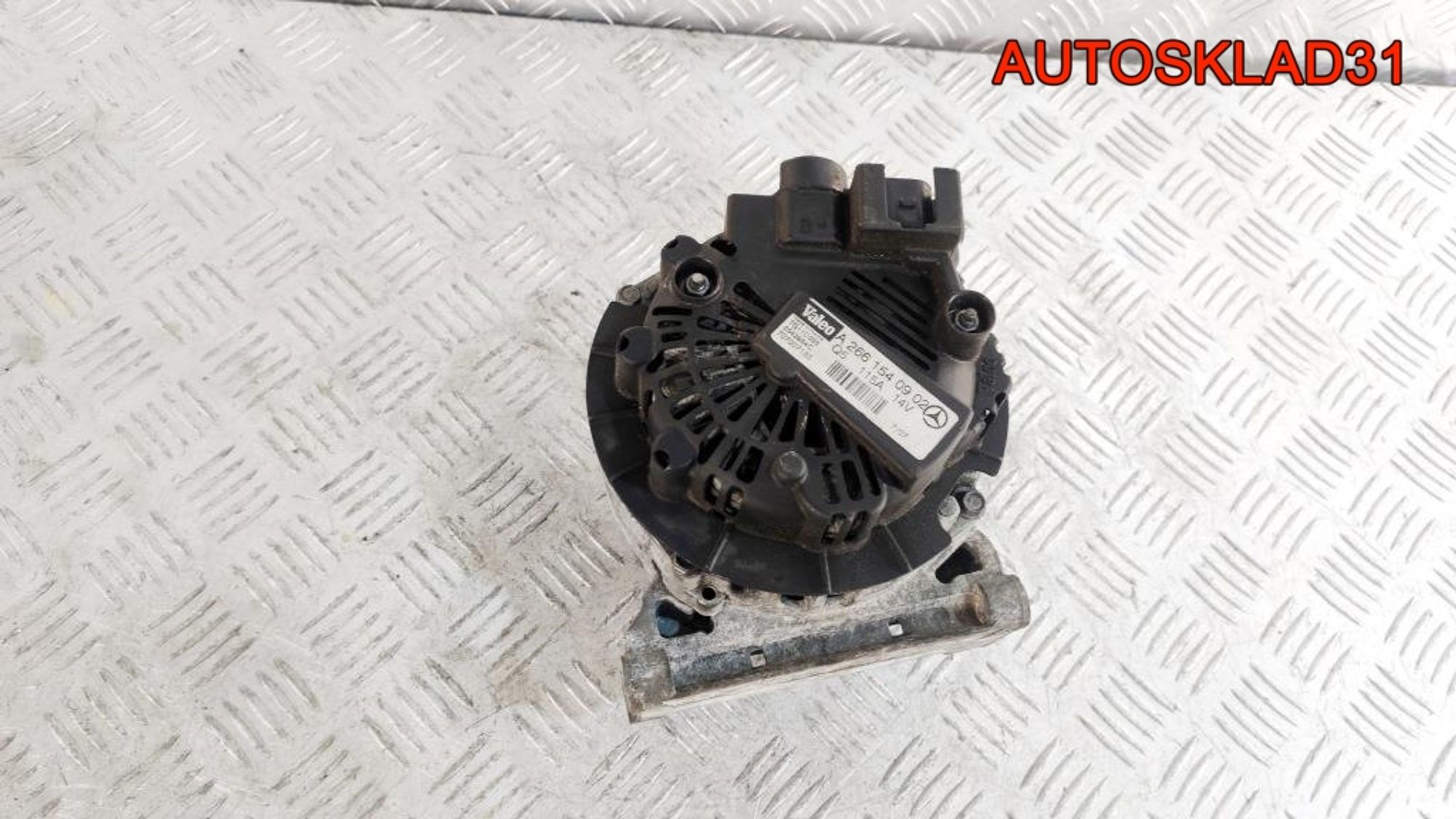 Генератор 115A Mercedes-Benz W203 1,8 Бензин A2661540902, 8000 рублей, Дубовое