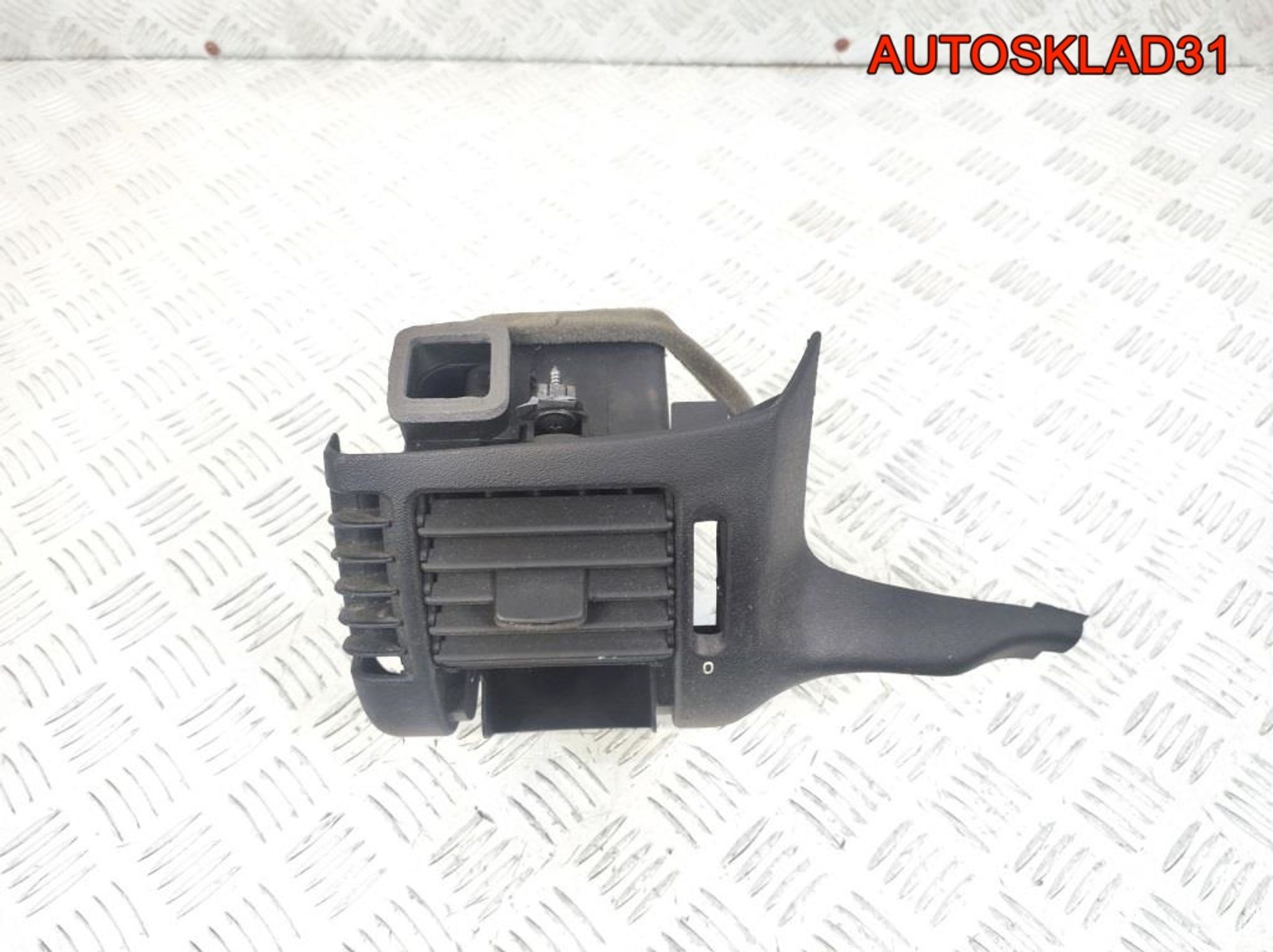 Дефлектор воздушный левый Opel Vectra B 90463805, 500 рублей, Дубовое