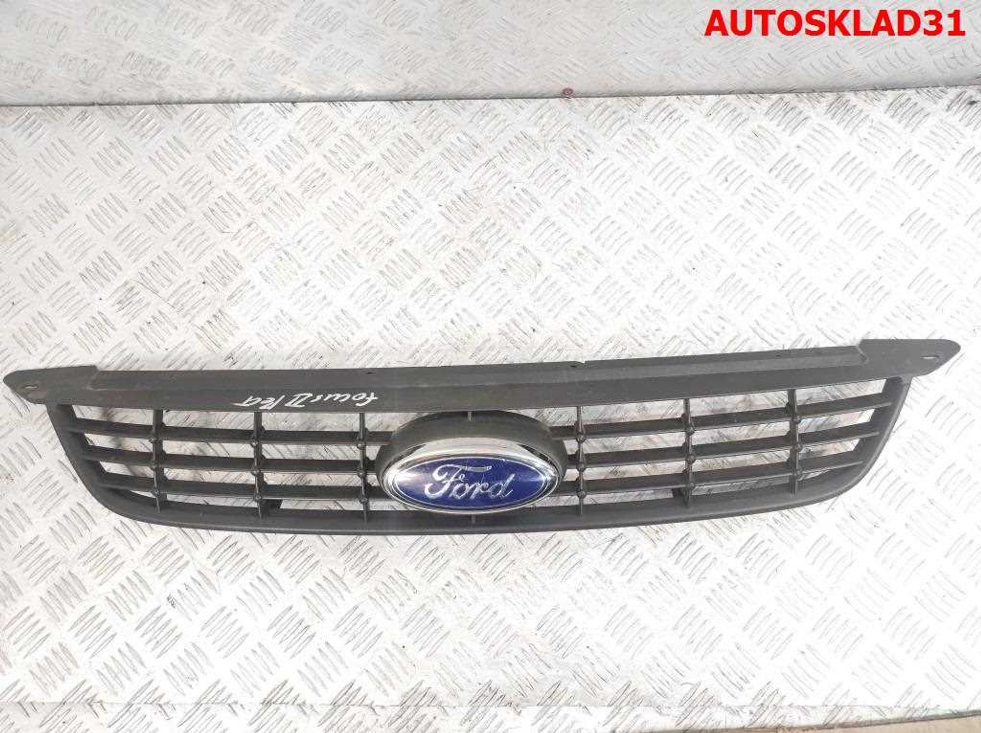 Решетка радиатора Ford Focus 2 8M518200BD, 2000 рублей, Дубовое