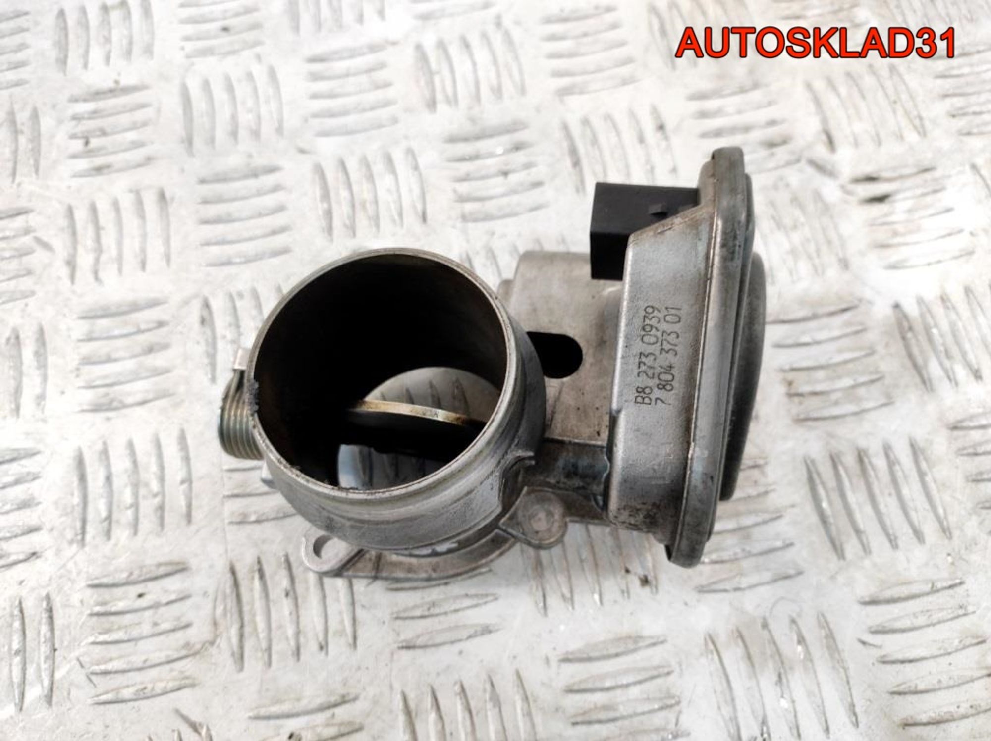 Заслонка дроссельная BMW E90 2.0 N47D20A 13547804373, 1500 рублей, Дубовое