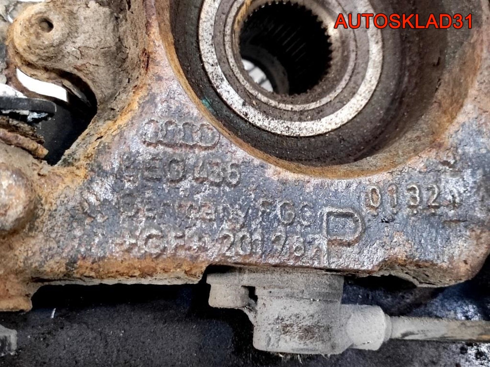 Кулак поворотный задний левый 4WD Audi A4 B6 8E0505436, 1200 рублей, Дубовое
