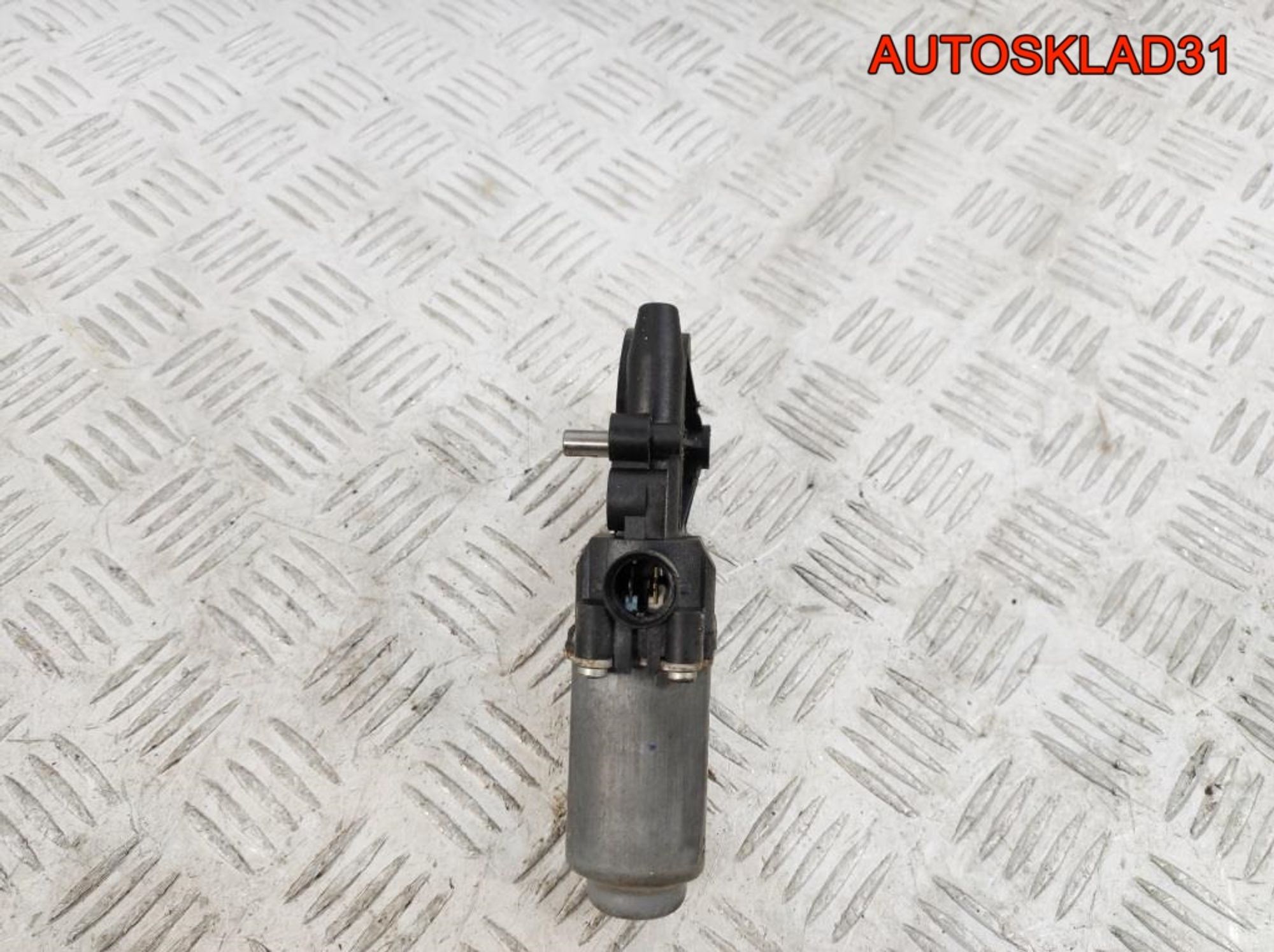 Моторчик стеклоподъемника з/л Nissan Primera P12, 1000 рублей, Дубовое