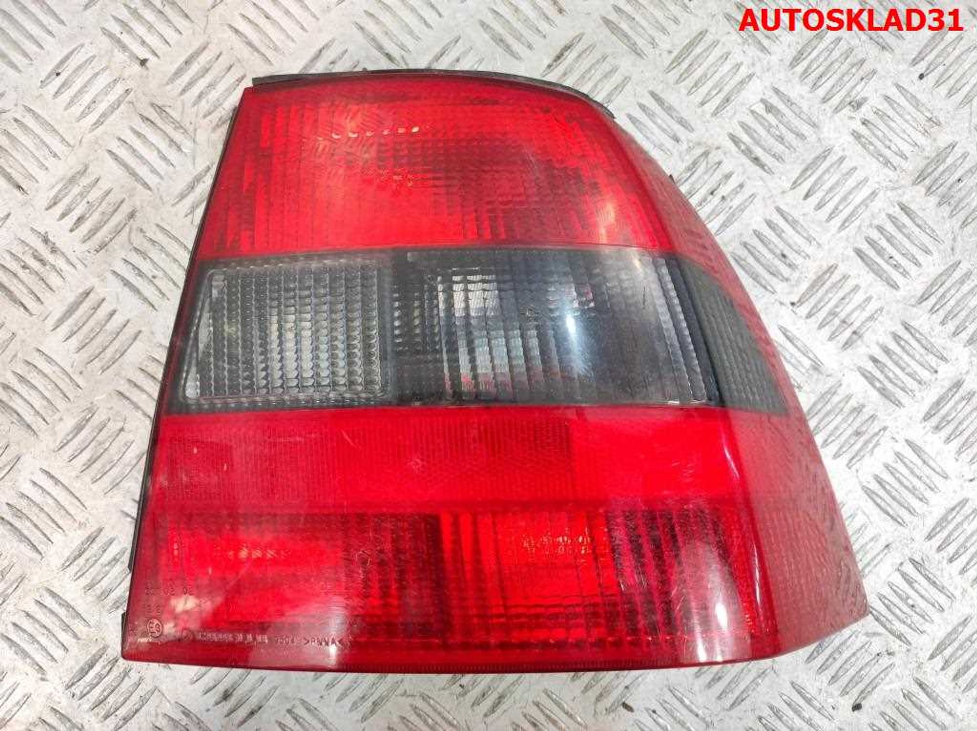 Фонарь задний правый Opel Vectra B Седан 37360748 Дорест, 1500 рублей, Дубовое