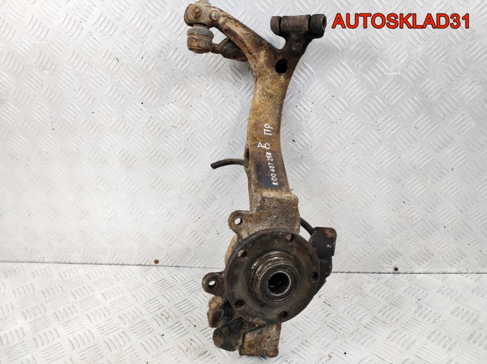 Кулак передний правый VW Passat B5 8D0407258AC, 1200 рублей, Дубовое