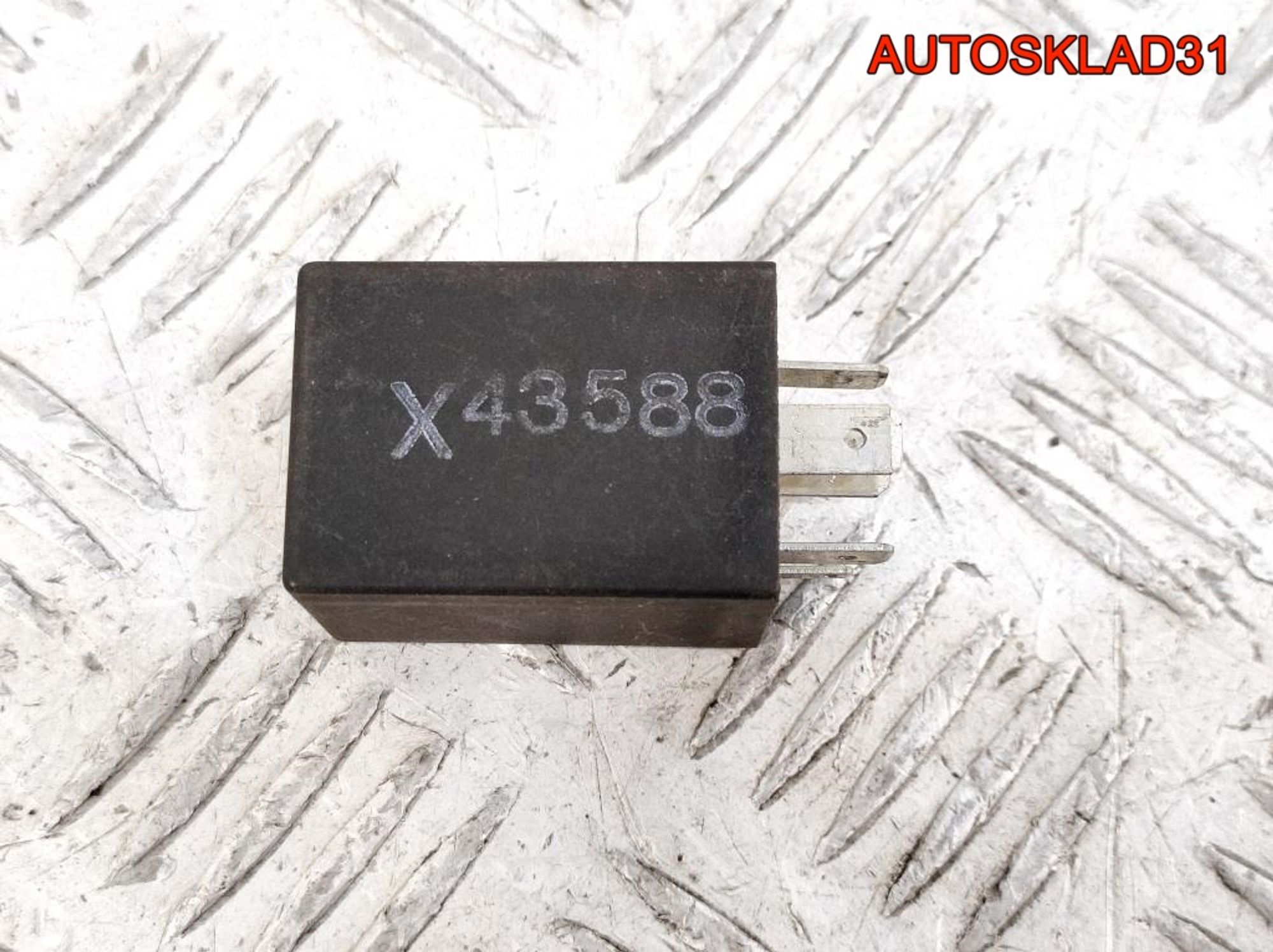 Реле стеклоочистителей №99 Audi A4 B5 357955531, 600 рублей, Дубовое