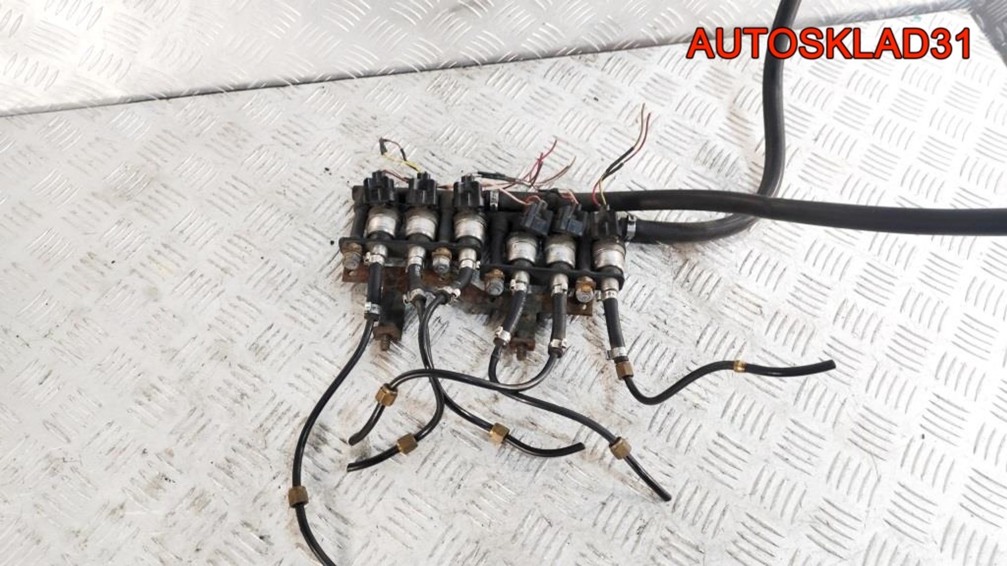 Форсунка газовая Комплект Hyundai Matrix 1 67R010092, 3000 рублей, Дубовое