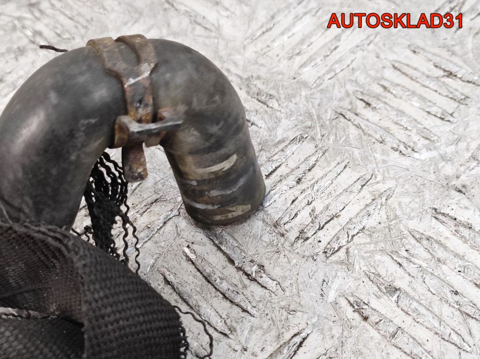 Патрубок системы охлаждения VW Golf 4 1,6 Бензин 1J0121058AG, 2500 рублей, Дубовое