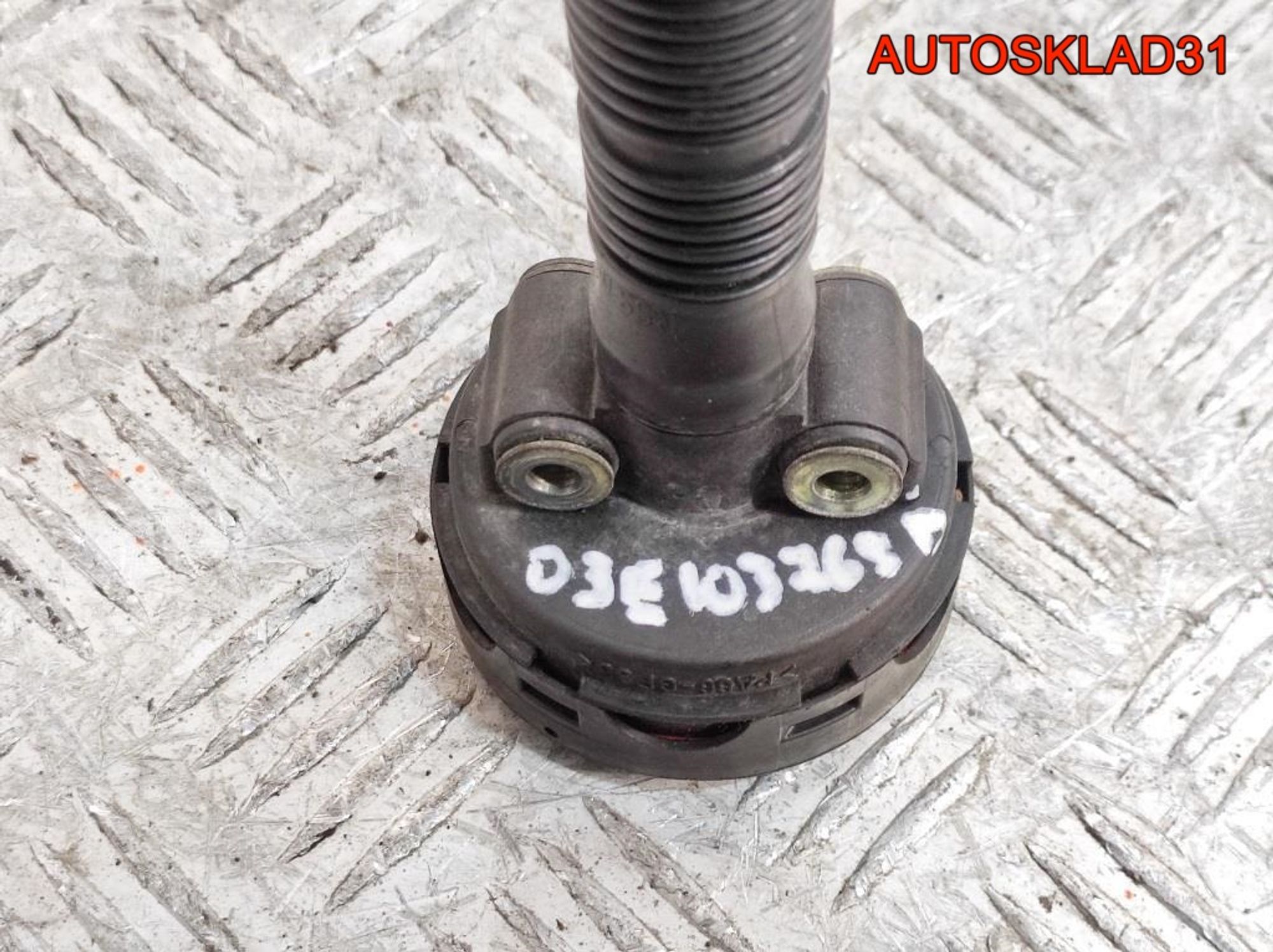 Клапан вентиляции картерных газов Skoda Fabia 2 1,2 Бензин 03E103201B, 600 рублей, Дубовое