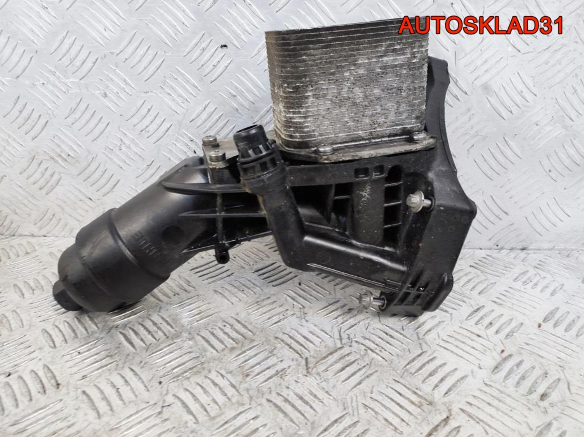 Корпус масляного фильтра BMW F30 11428513963, 11400 рублей, Дубовое