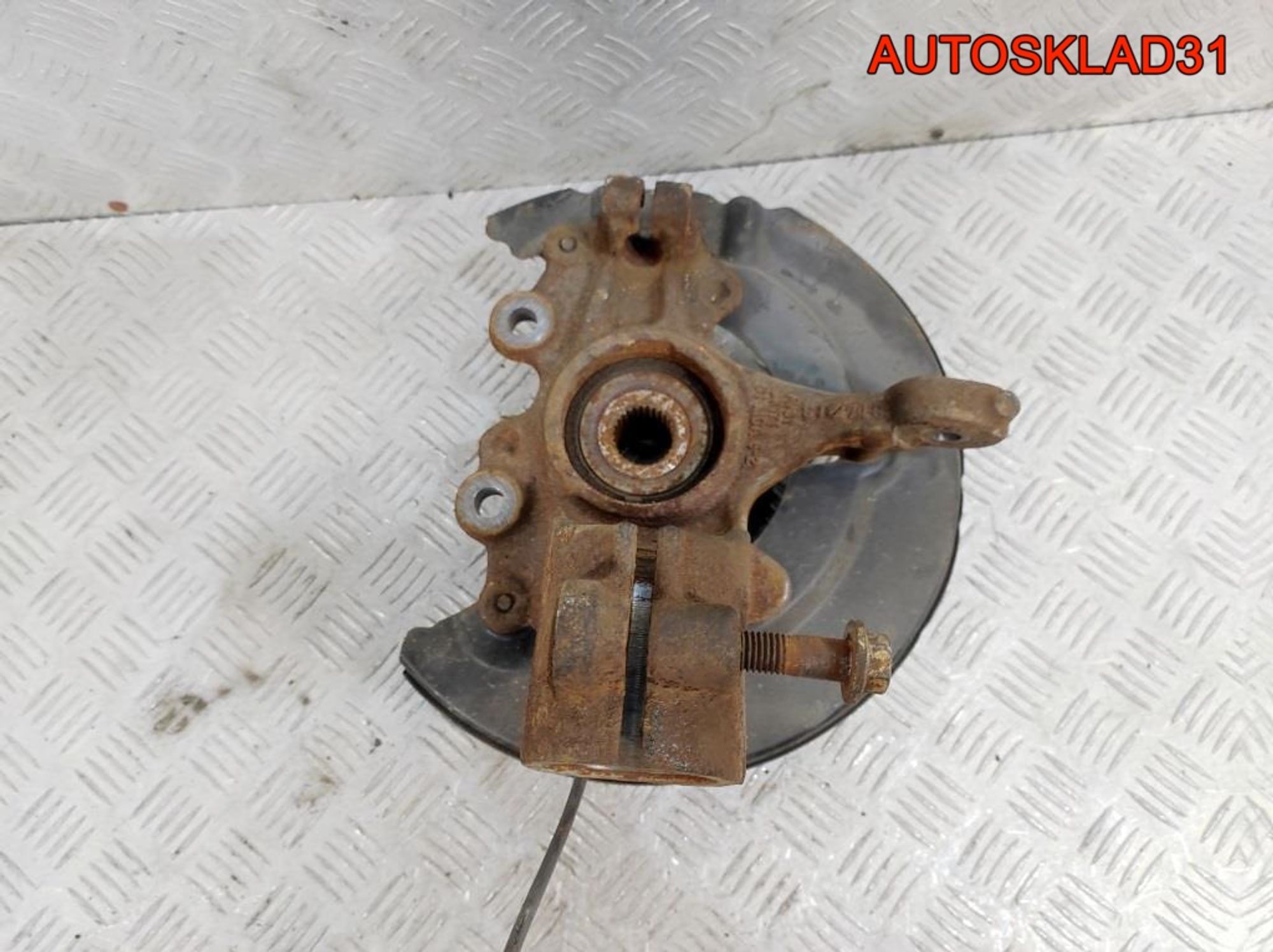 Кулак поворотный передний левый Ford C-MAX 2, 3600 рублей, Дубовое