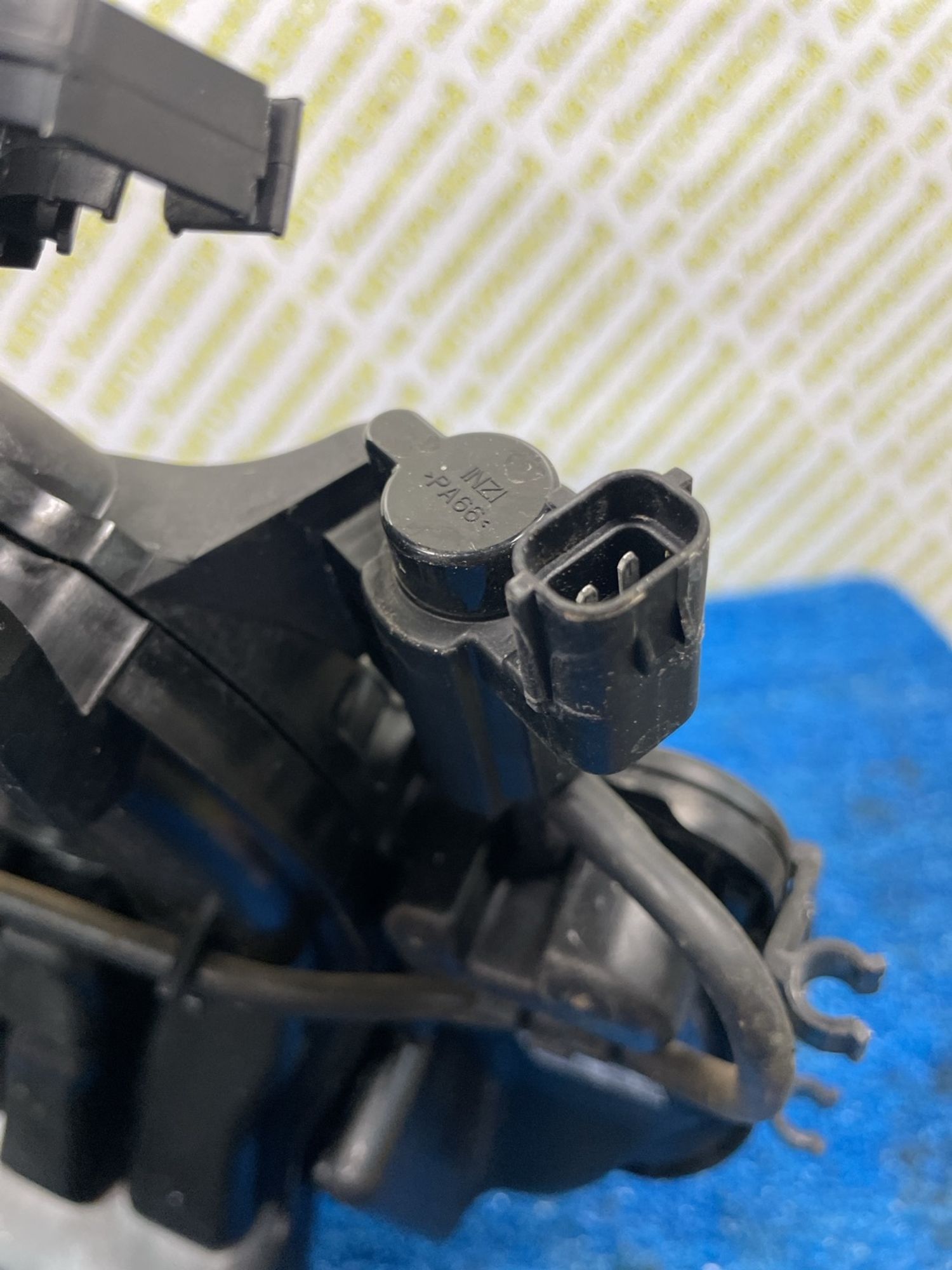 https://ycs.partsauto.market/partsauto-images/thmbs/userImages/f92b14355489e3b224da6399a17e0798/part/04db2c93-07ff-4532-8e9d-af1e57ad0fc3_1779347283401.jpg