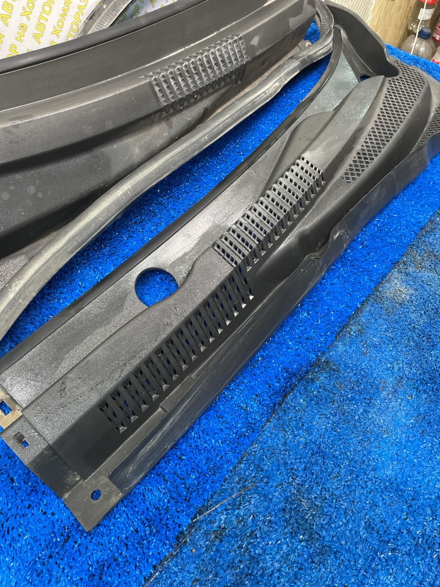 https://ycs.partsauto.market/partsauto-images/thmbs/userImages/f92b14355489e3b224da6399a17e0798/part/12173978-6b91-426d-b5fa-6c73c51cc794_1789036338613.jpg