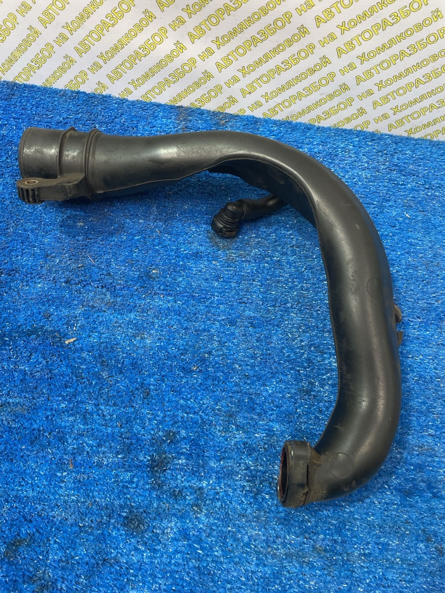 https://ycs.partsauto.market/partsauto-images/thmbs/userImages/f92b14355489e3b224da6399a17e0798/part/128b0720-f33b-4e1d-9afb-e5c7e4bdf58a_1775460163912.jpg