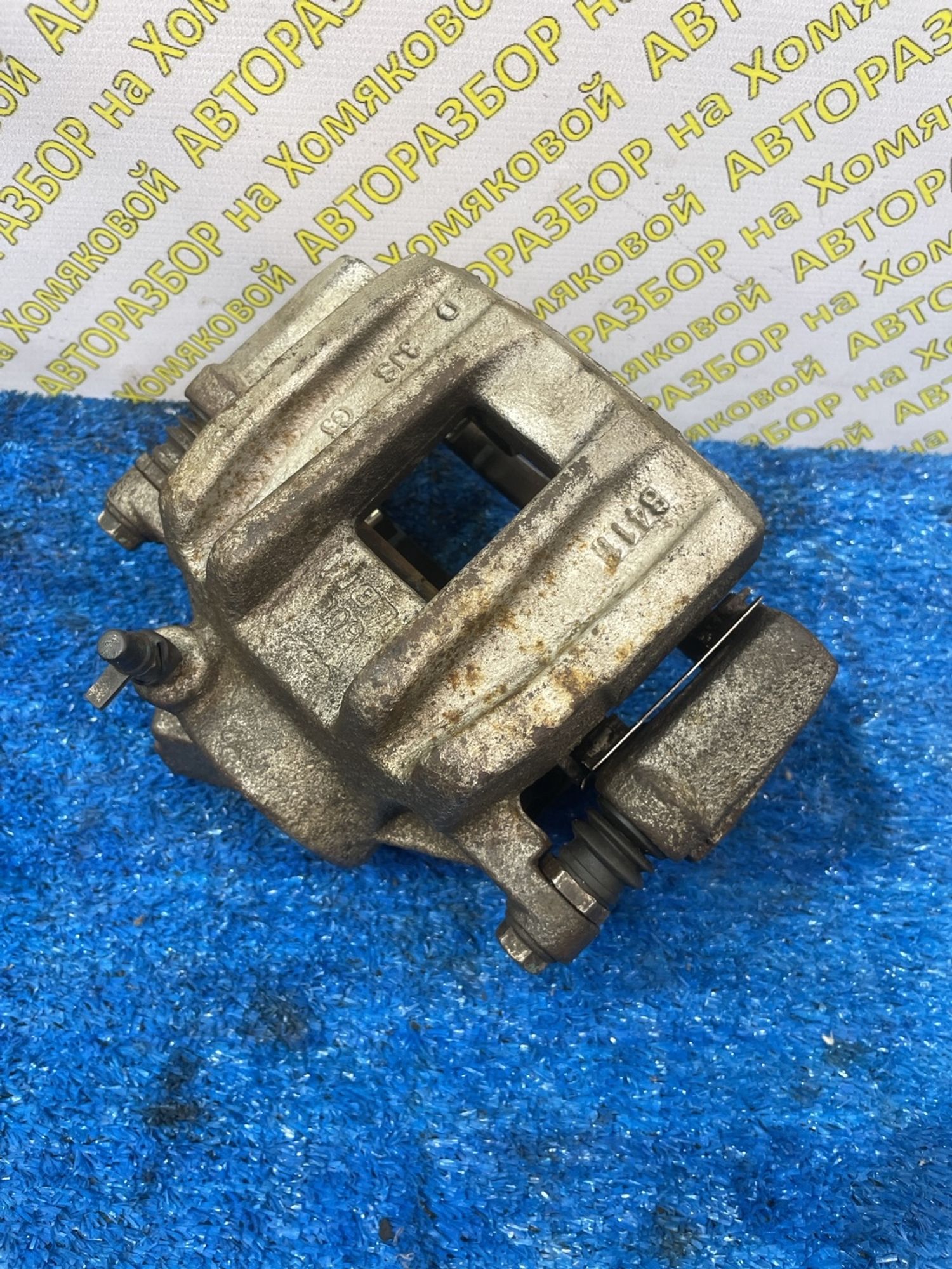 https://ycs.partsauto.market/partsauto-images/thmbs/userImages/f92b14355489e3b224da6399a17e0798/part/12923f17-e4d7-4d6c-a528-ba0f52eba038_1778498212145.jpg