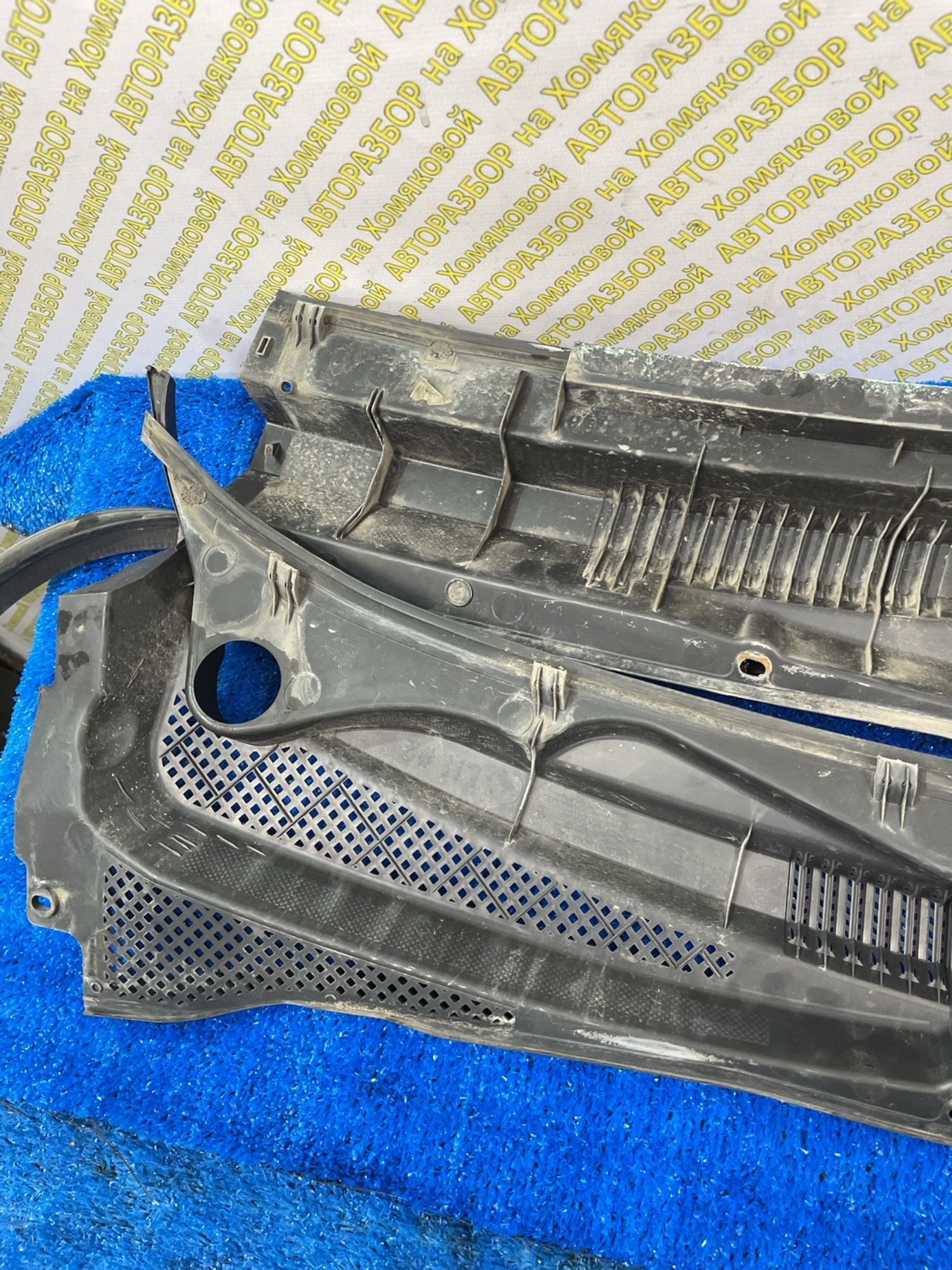 https://ycs.partsauto.market/partsauto-images/thmbs/userImages/f92b14355489e3b224da6399a17e0798/part/12adb28f-4b47-4f8c-a6f9-27aa64e0991a_1789036343575.jpg