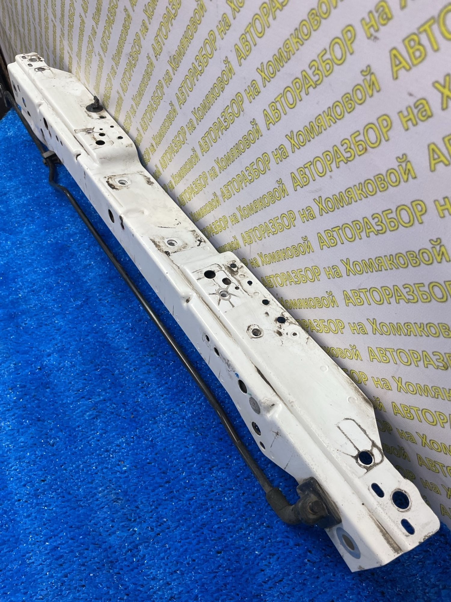 https://ycs.partsauto.market/partsauto-images/thmbs/userImages/f92b14355489e3b224da6399a17e0798/part/15d3a586-221b-42f0-a077-276cab723055_1788509589547.jpg