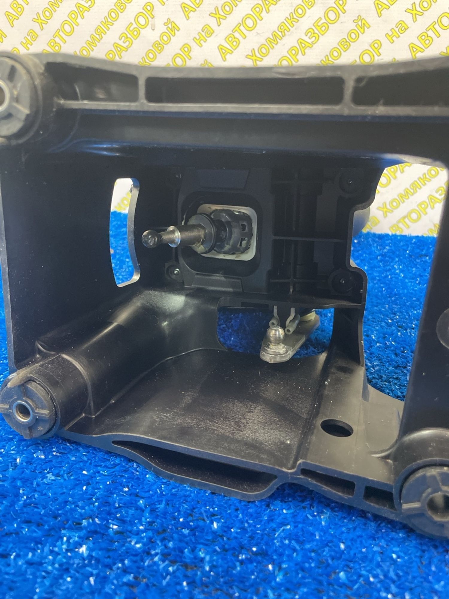 https://ycs.partsauto.market/partsauto-images/thmbs/userImages/f92b14355489e3b224da6399a17e0798/part/196fb7ed-f534-4674-9f14-70448ed95d6c_1788957200241.jpg