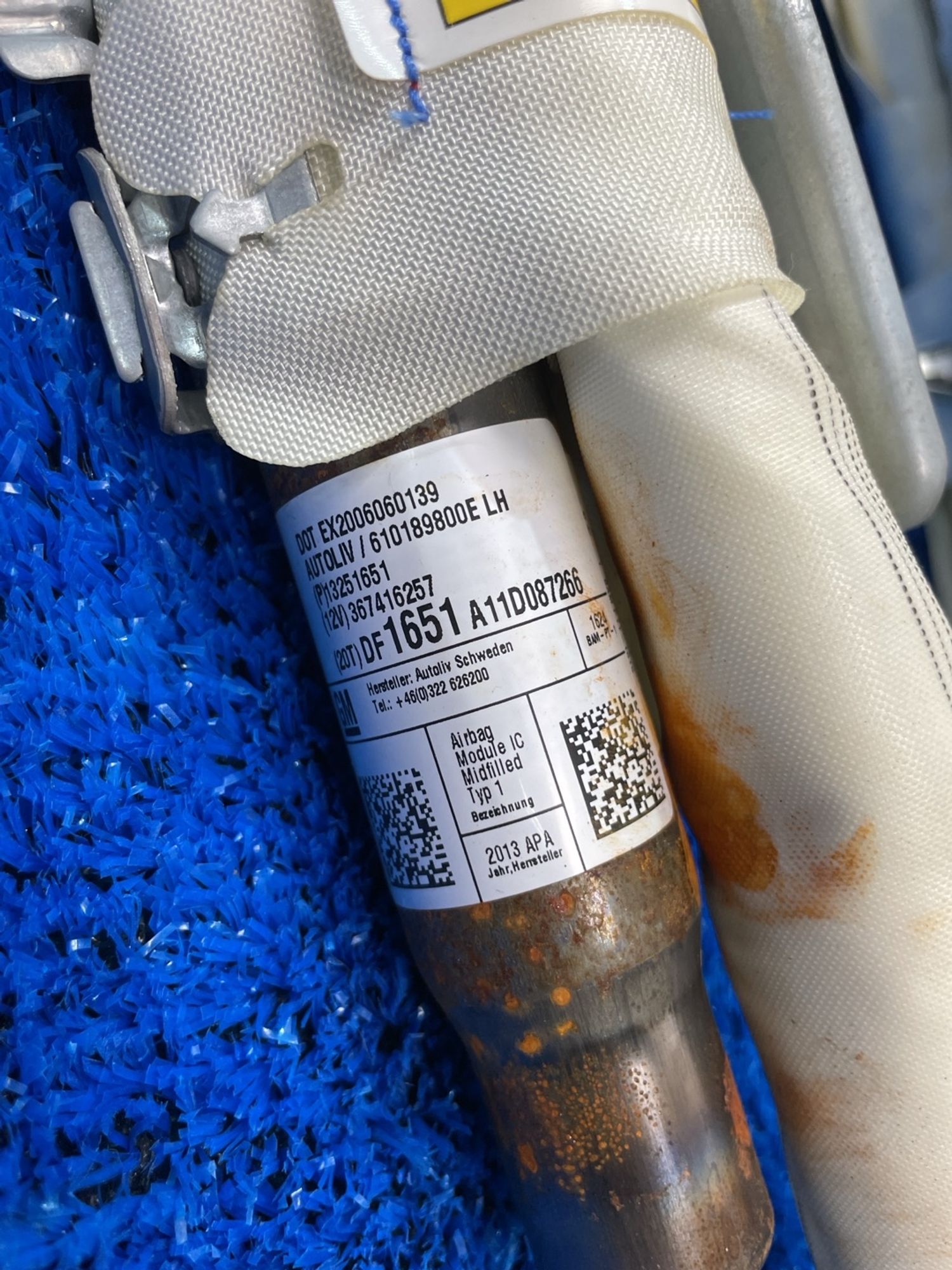 https://ycs.partsauto.market/partsauto-images/thmbs/userImages/f92b14355489e3b224da6399a17e0798/part/1c1b7900-5c00-423d-bd3a-9acf7b4801d1_1789031995955.jpg
