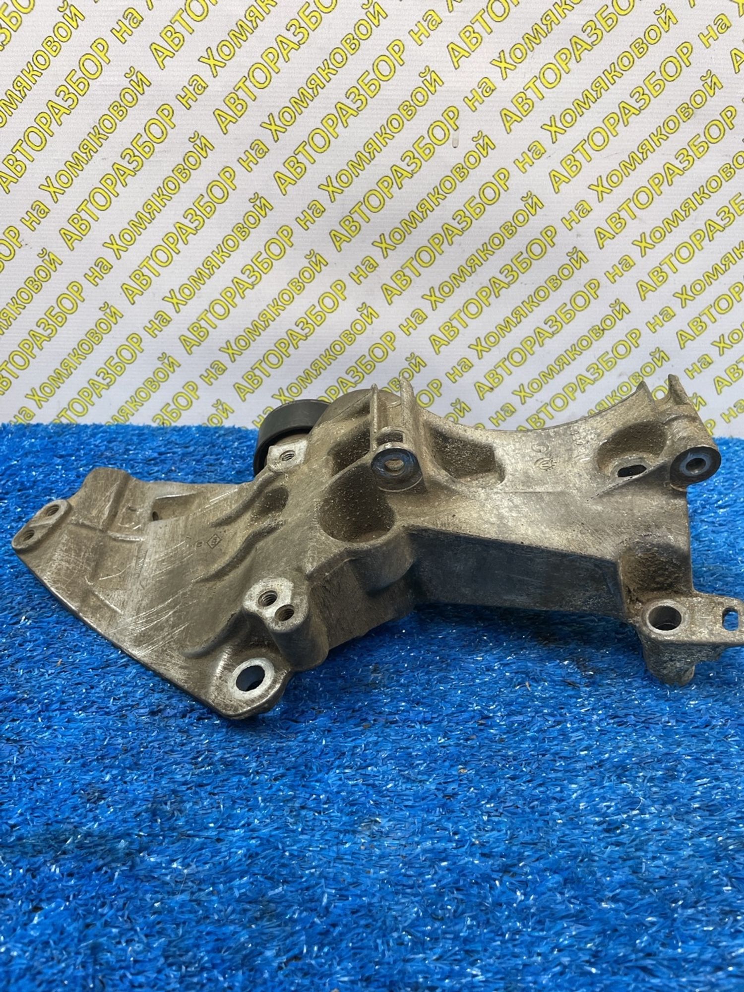 https://ycs.partsauto.market/partsauto-images/thmbs/userImages/f92b14355489e3b224da6399a17e0798/part/1ec10665-aa05-4c99-a0fd-39969e3a4da8_1775644033568.jpg