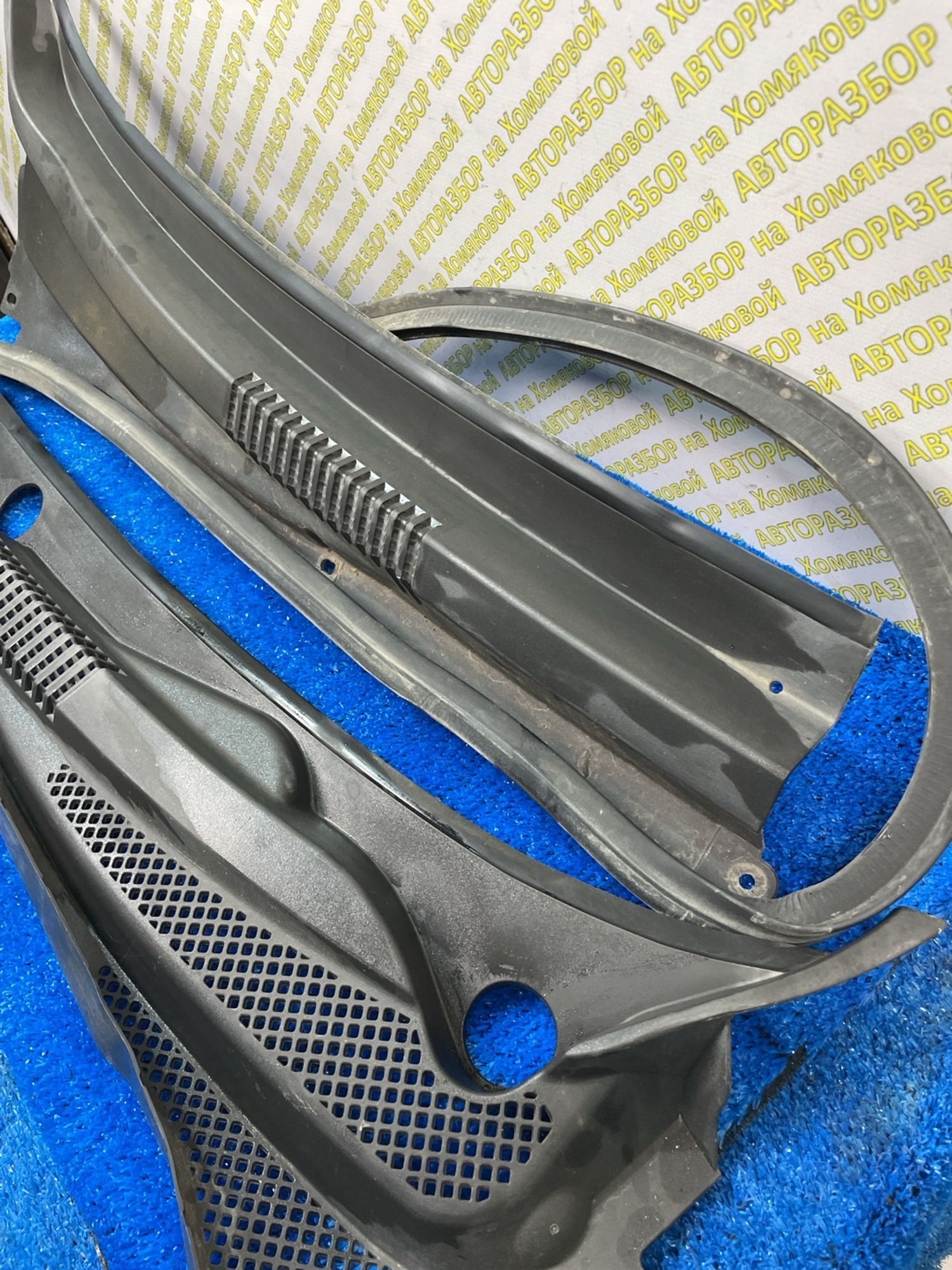 https://ycs.partsauto.market/partsauto-images/thmbs/userImages/f92b14355489e3b224da6399a17e0798/part/2aef3526-003f-4818-b197-a1db97dae59f_1789036341332.jpg