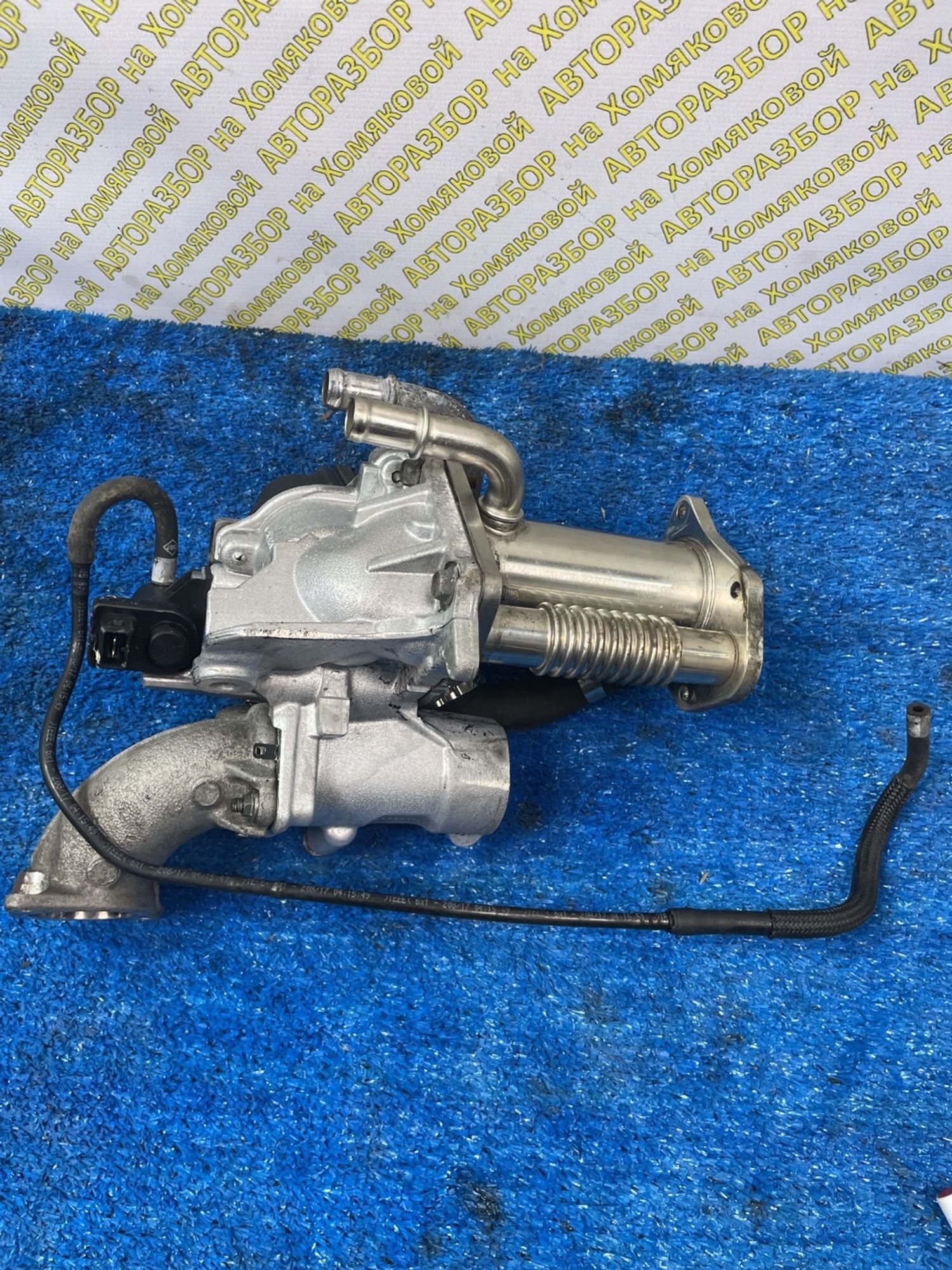 https://ycs.partsauto.market/partsauto-images/thmbs/userImages/f92b14355489e3b224da6399a17e0798/part/2fac31b6-7b6f-43d3-a298-c79f772317c3_1778496265914.jpg