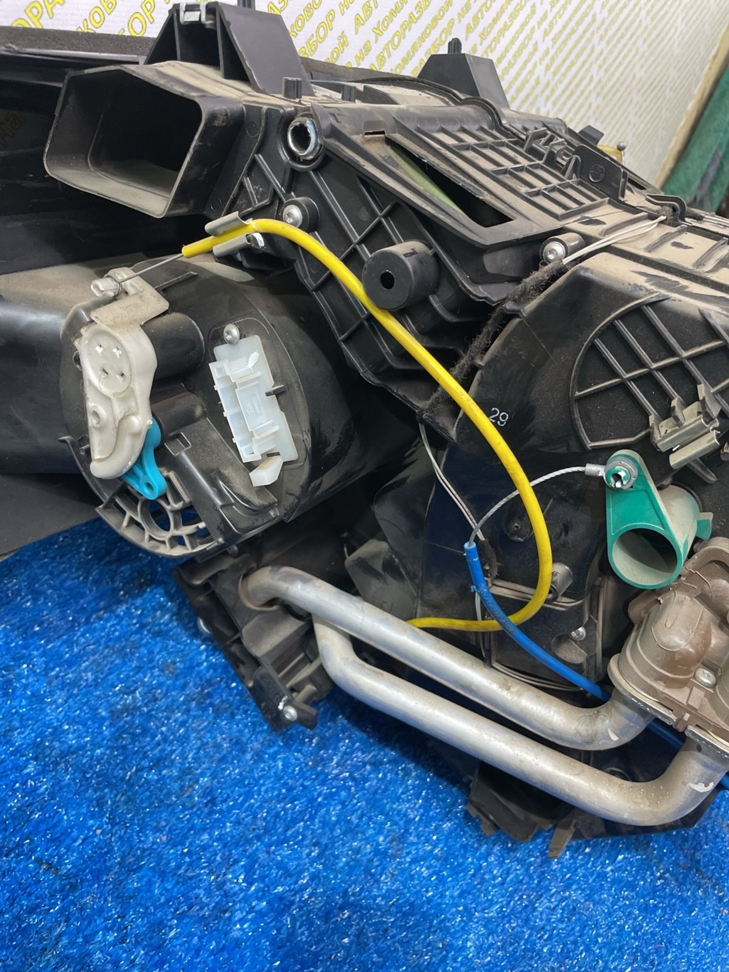 https://ycs.partsauto.market/partsauto-images/thmbs/userImages/f92b14355489e3b224da6399a17e0798/part/34fc2204-92bc-49bc-b68f-6ea60ae647a6_1775043371810.jpg