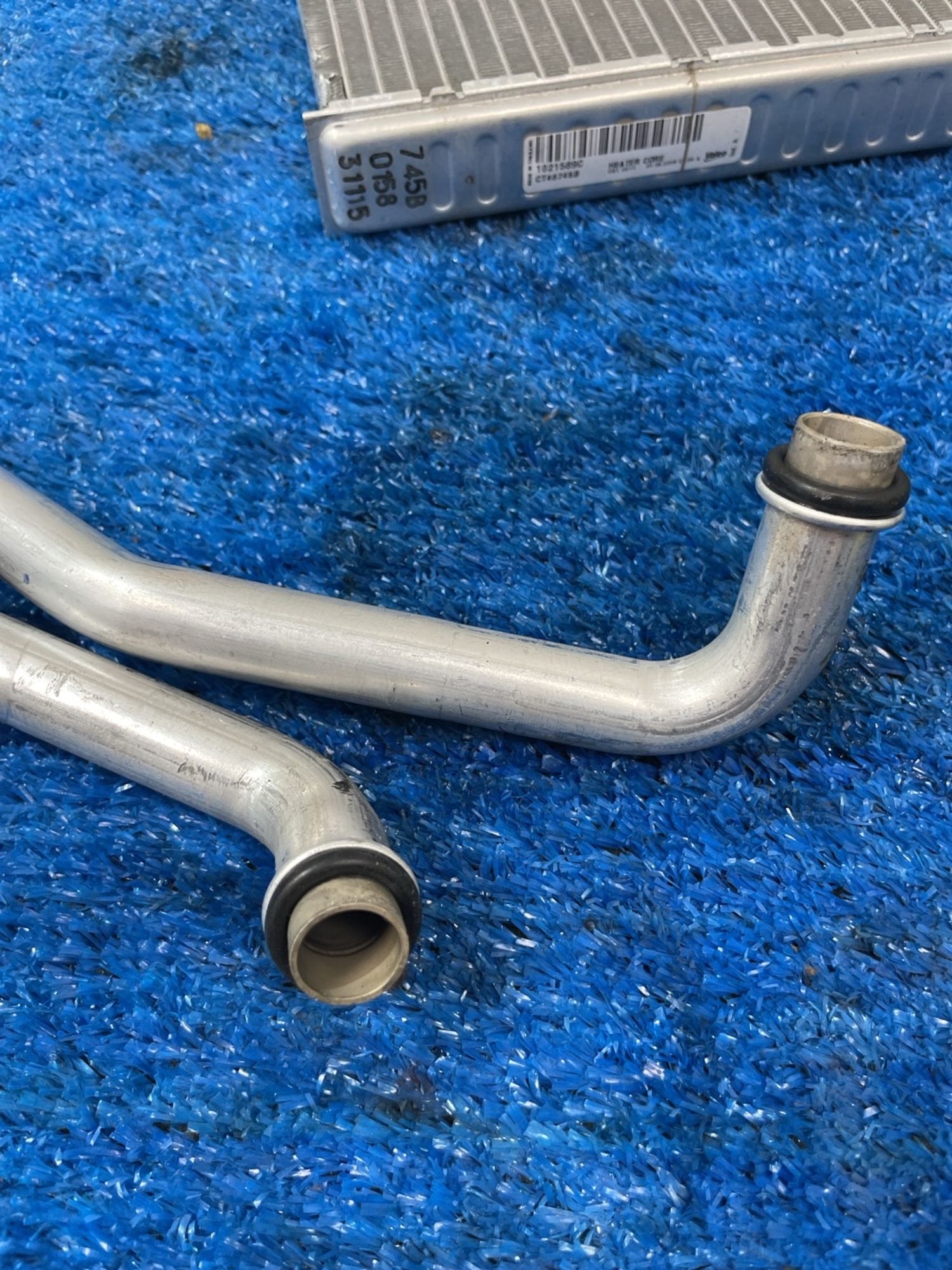 https://ycs.partsauto.market/partsauto-images/thmbs/userImages/f92b14355489e3b224da6399a17e0798/part/386c570f-b3bc-49ea-a806-cc5effe025dc_1779349256872.jpg