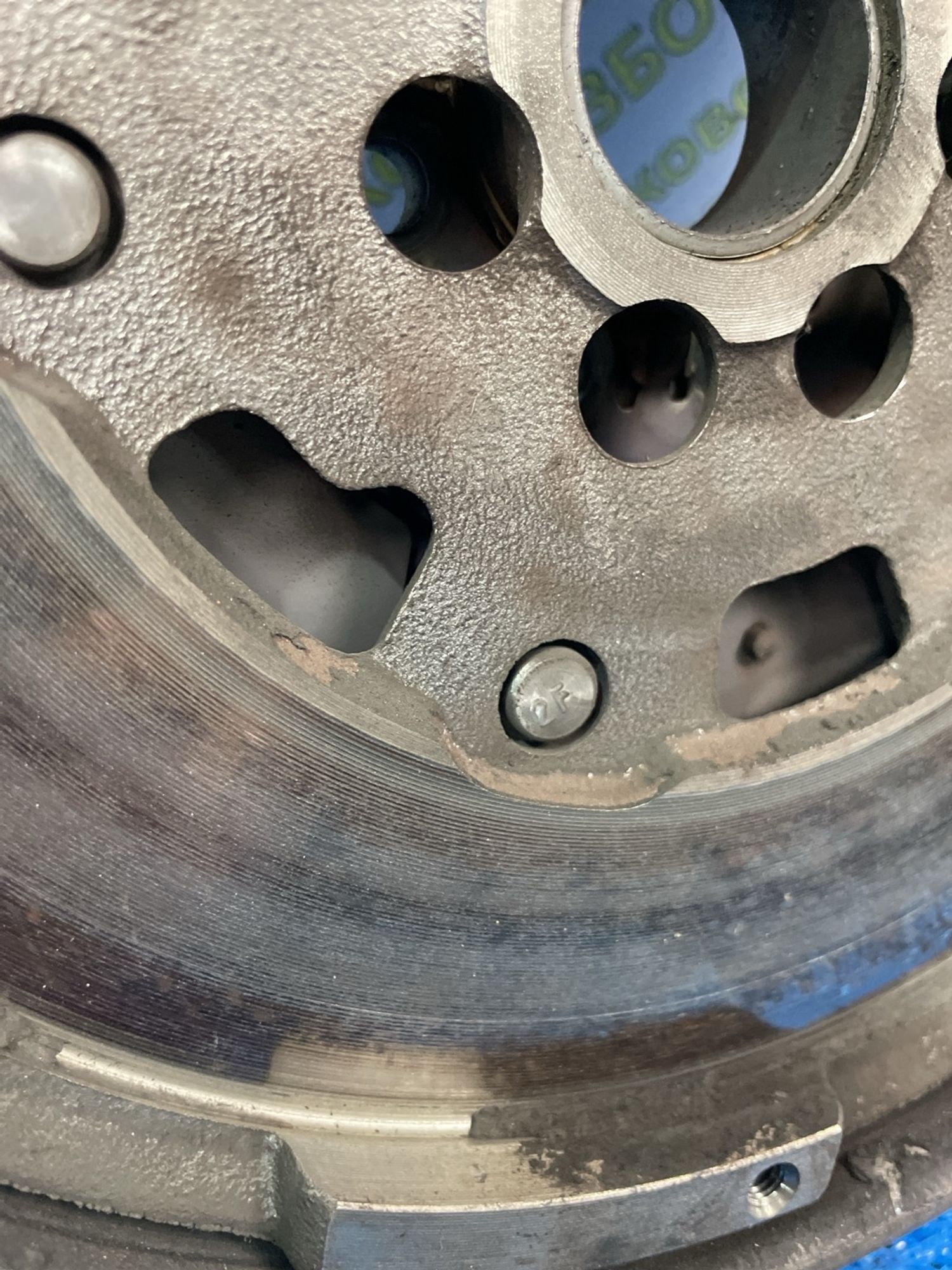 https://ycs.partsauto.market/partsauto-images/thmbs/userImages/f92b14355489e3b224da6399a17e0798/part/3b49e825-e2a5-4339-9b98-8f31eb8a349a_1775643272646.jpg