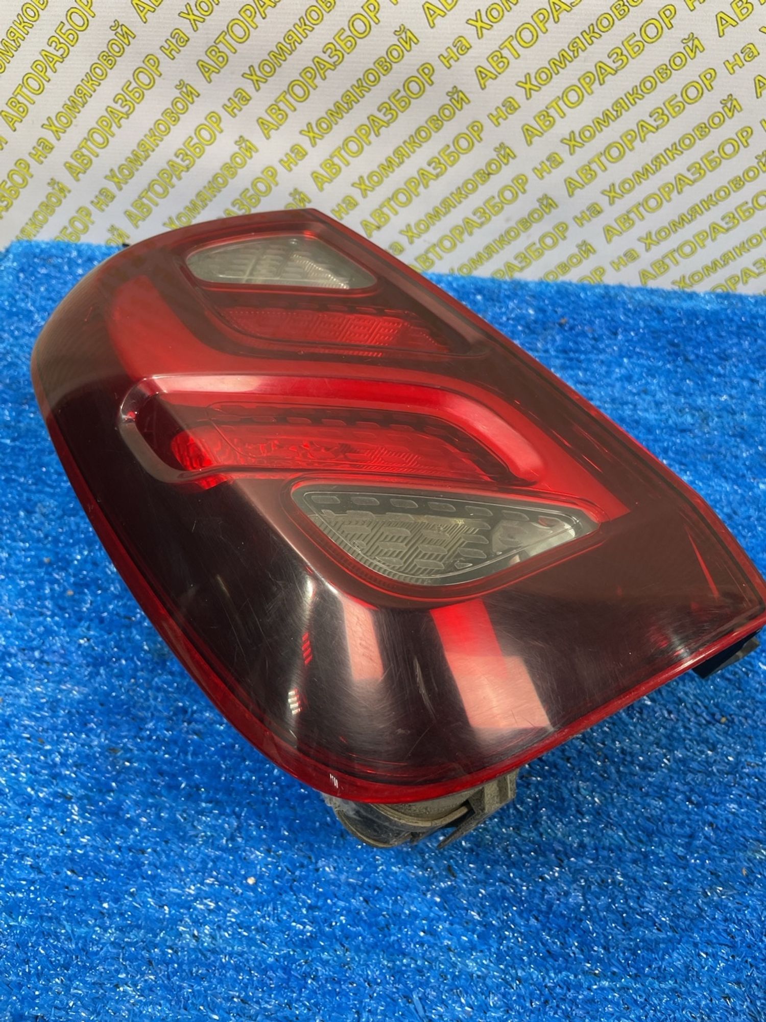 https://ycs.partsauto.market/partsauto-images/thmbs/userImages/f92b14355489e3b224da6399a17e0798/part/3d20fda2-965a-416d-9314-1dbfd1dcd141_1774338820513.jpg