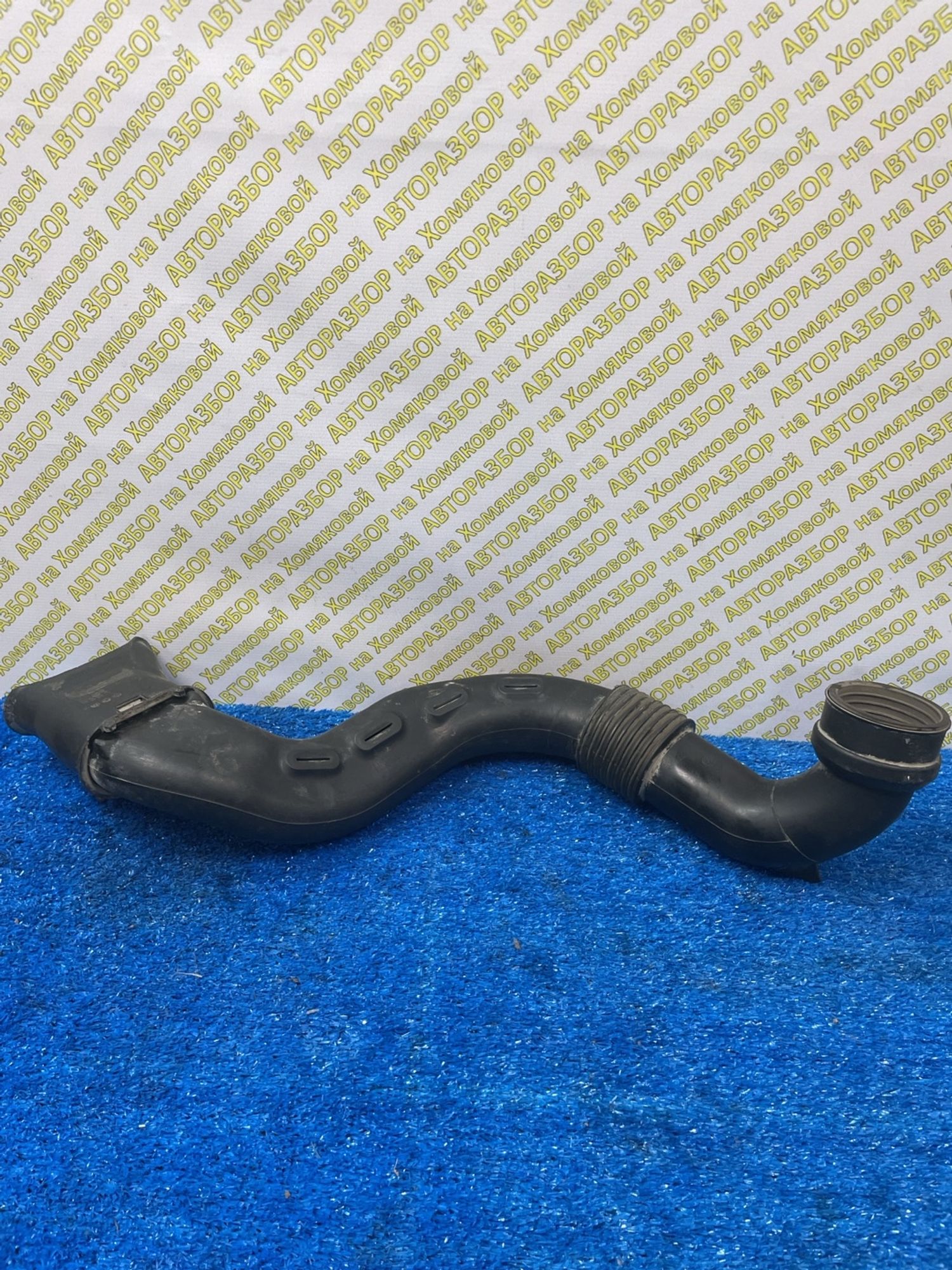 https://ycs.partsauto.market/partsauto-images/thmbs/userImages/f92b14355489e3b224da6399a17e0798/part/4e668edf-3826-4296-98c3-53e6afaa991b_1774857894174.jpg