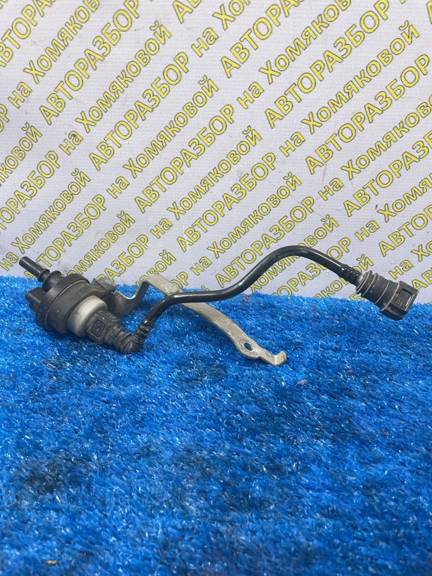 https://ycs.partsauto.market/partsauto-images/thmbs/userImages/f92b14355489e3b224da6399a17e0798/part/50b5d39a-67d1-41a3-9f3a-e175c5973081_1778845324983.jpg