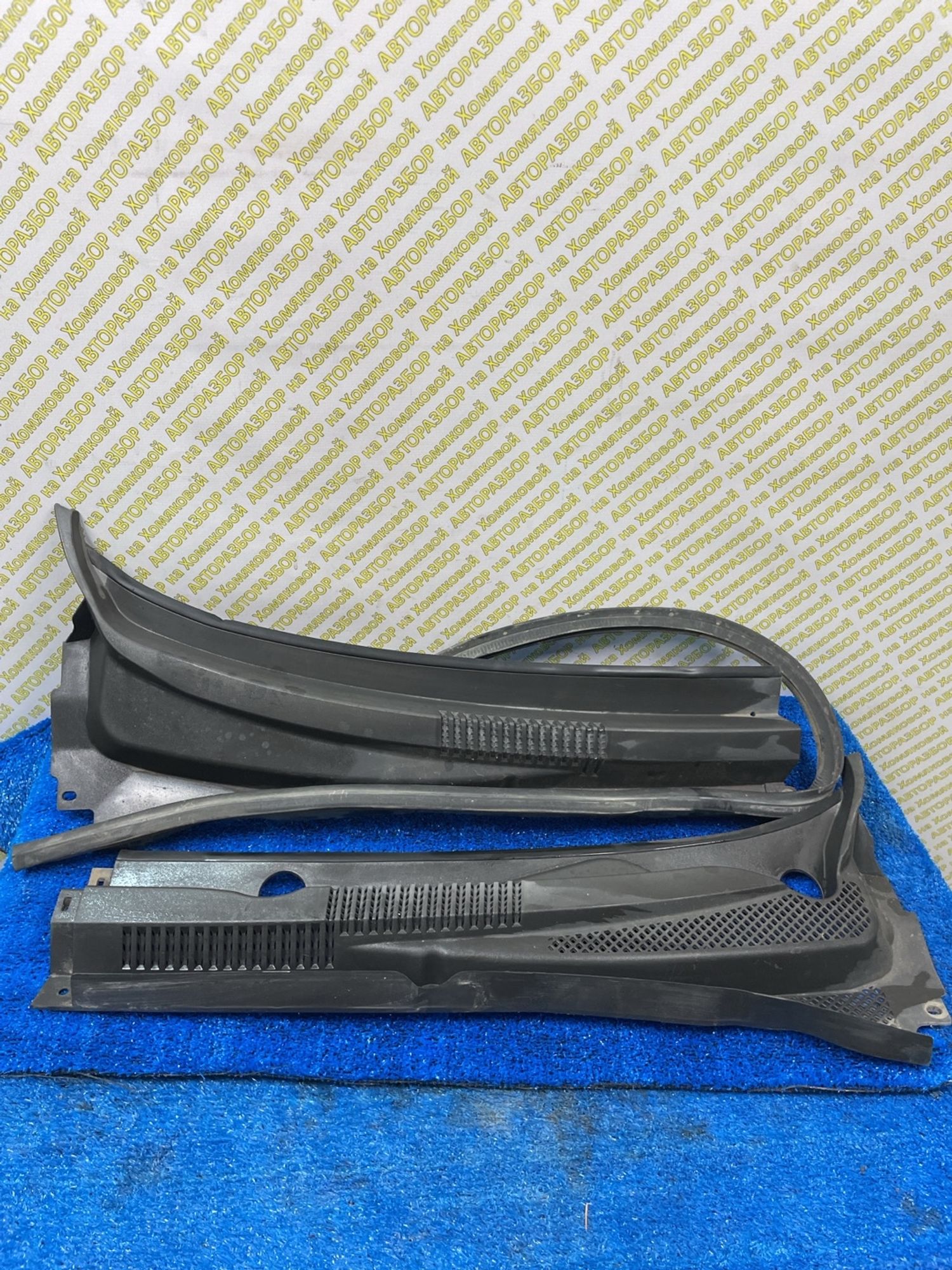 https://ycs.partsauto.market/partsauto-images/thmbs/userImages/f92b14355489e3b224da6399a17e0798/part/529d39a4-5ab5-495f-8c3d-8a13ba74b5de_1789036336668.jpg