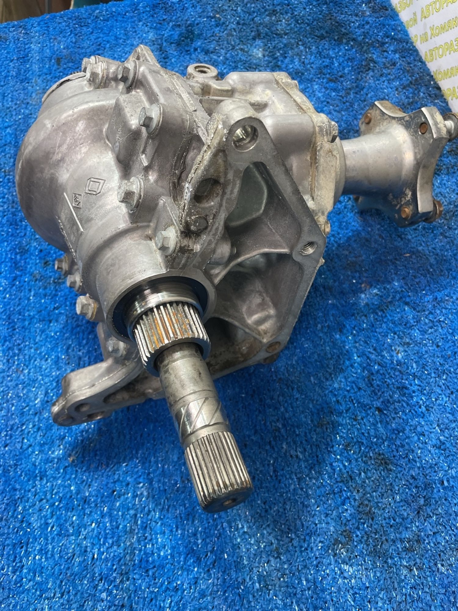 https://ycs.partsauto.market/partsauto-images/thmbs/userImages/f92b14355489e3b224da6399a17e0798/part/547ca190-1f23-4273-a7fb-eaee4ced03f7_1778496141804.jpg