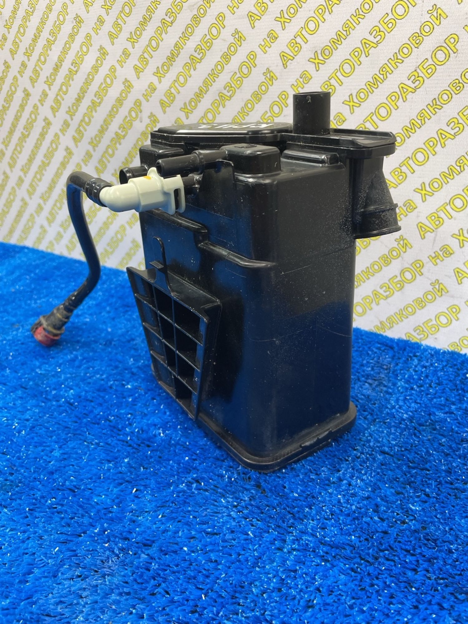 https://ycs.partsauto.market/partsauto-images/thmbs/userImages/f92b14355489e3b224da6399a17e0798/part/570318de-250e-4e4e-aee2-3ca488f5bb15_1789308313468.jpg