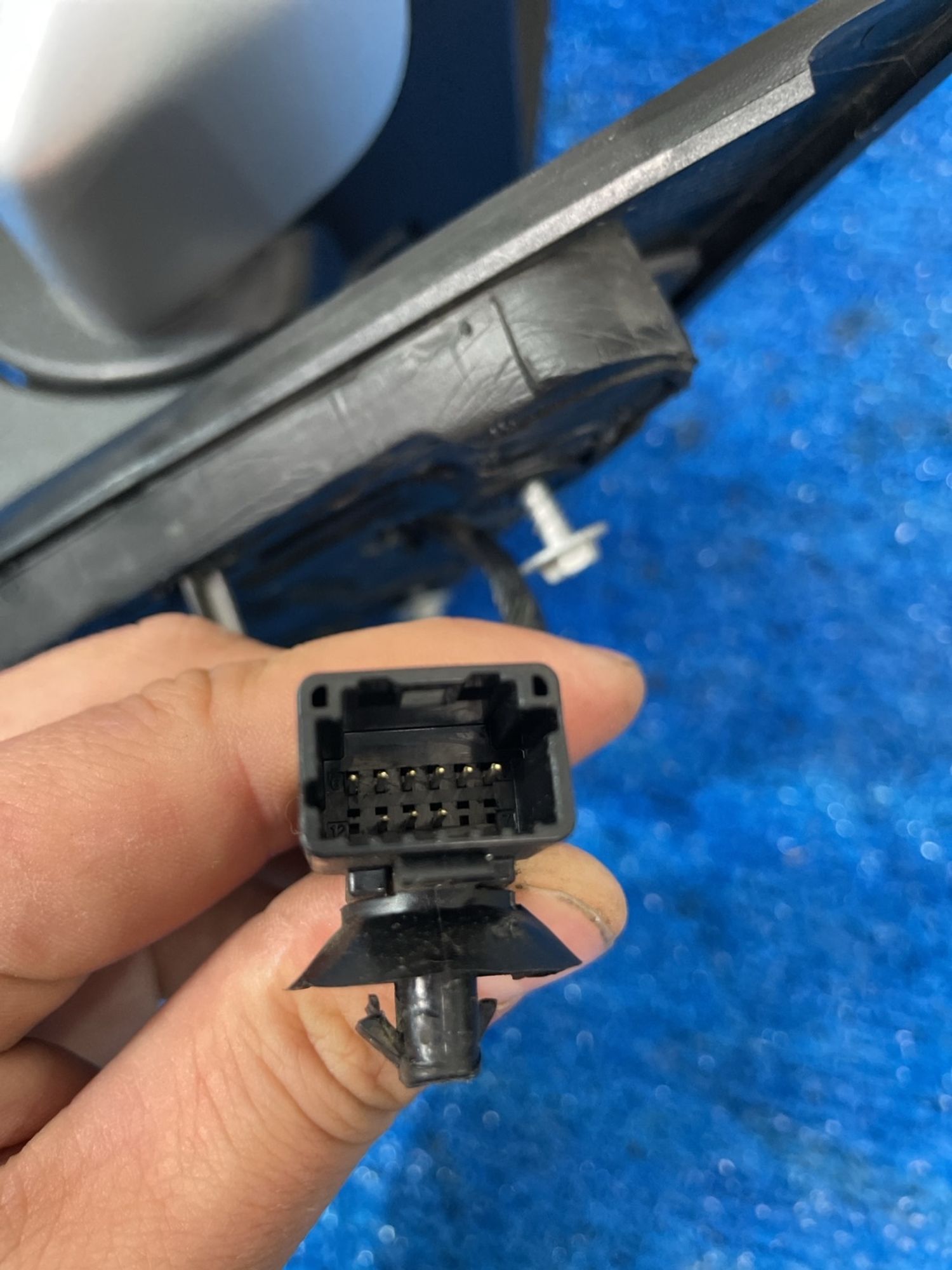 https://ycs.partsauto.market/partsauto-images/thmbs/userImages/f92b14355489e3b224da6399a17e0798/part/5cdee95c-0baa-4967-adb5-f4e531fb193e_1778663045975.jpg