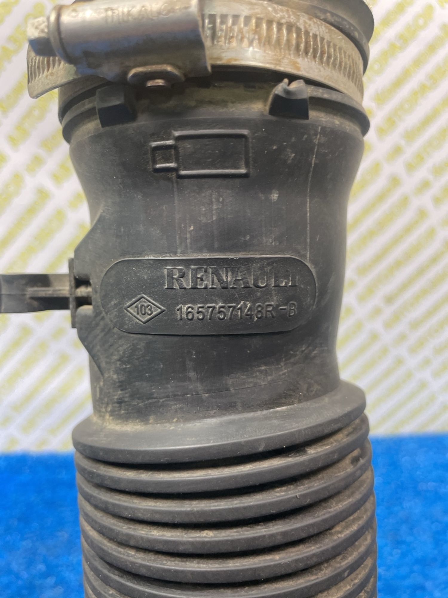 https://ycs.partsauto.market/partsauto-images/thmbs/userImages/f92b14355489e3b224da6399a17e0798/part/60f2ef04-338f-4b63-aebb-b186f8bc7085_1774858626740.jpg